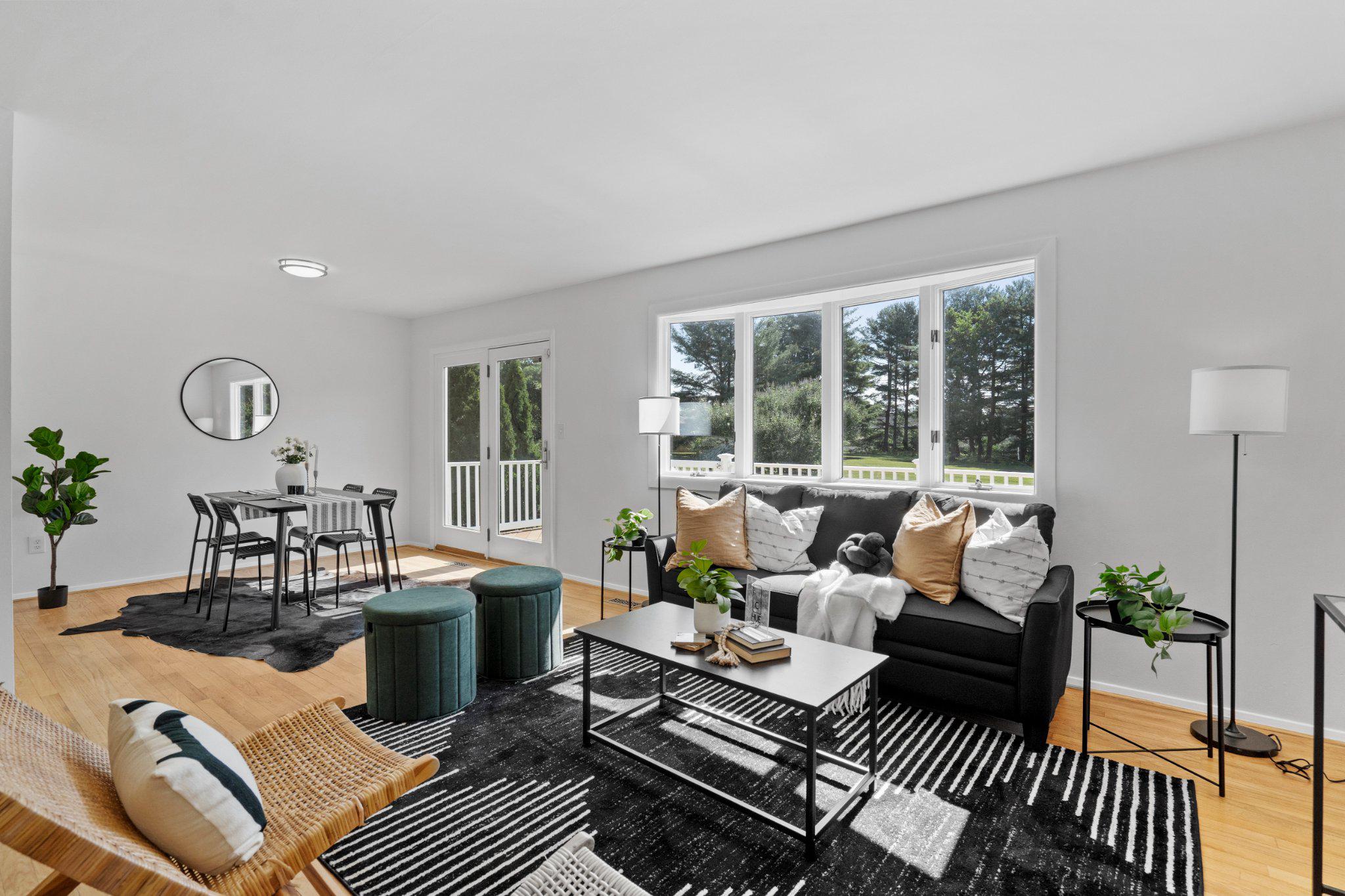 CHAPEL MANOR - Residential