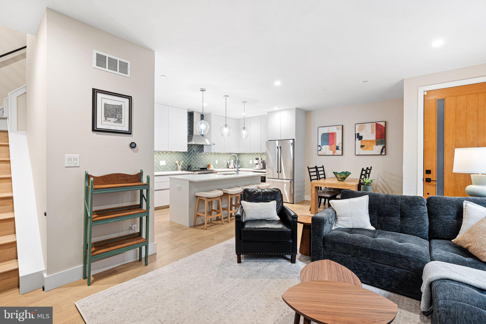 WASHINGTON SQ WEST - Residential