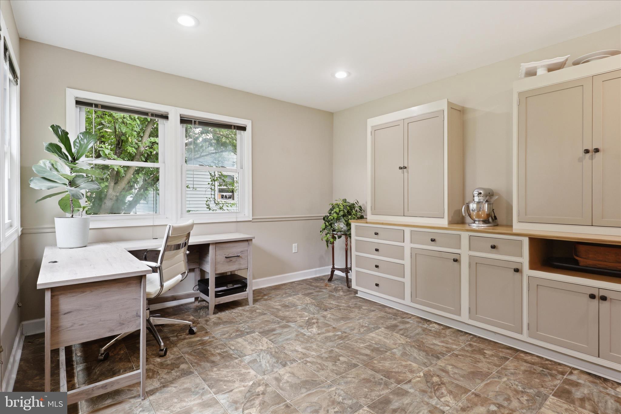 TREADWELL - Residential