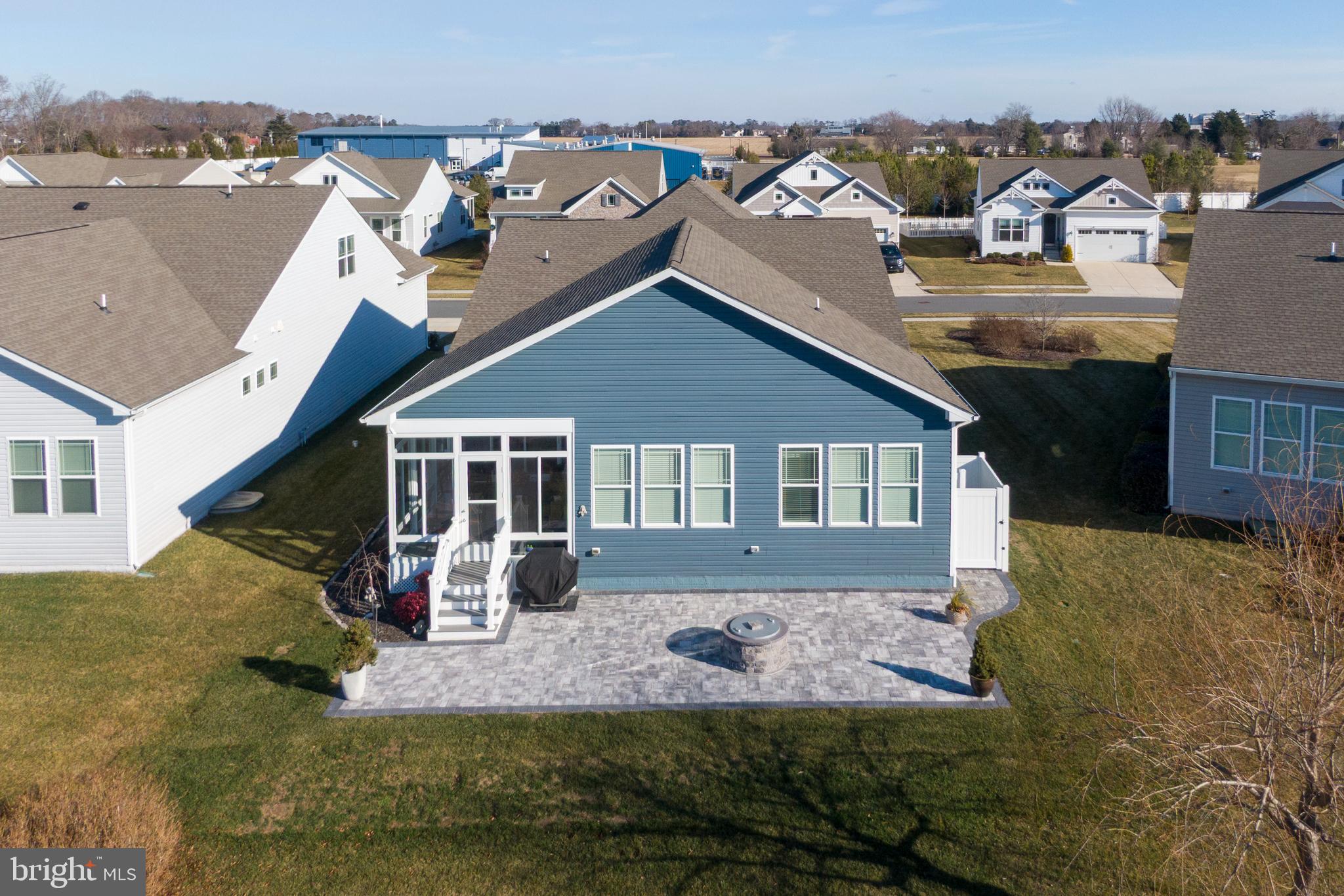 FOUR SEASONS AT BELLE TERRE - Residential
