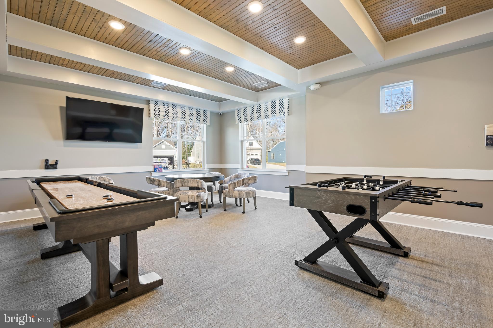 FOUR SEASONS AT BELLE TERRE - Residential