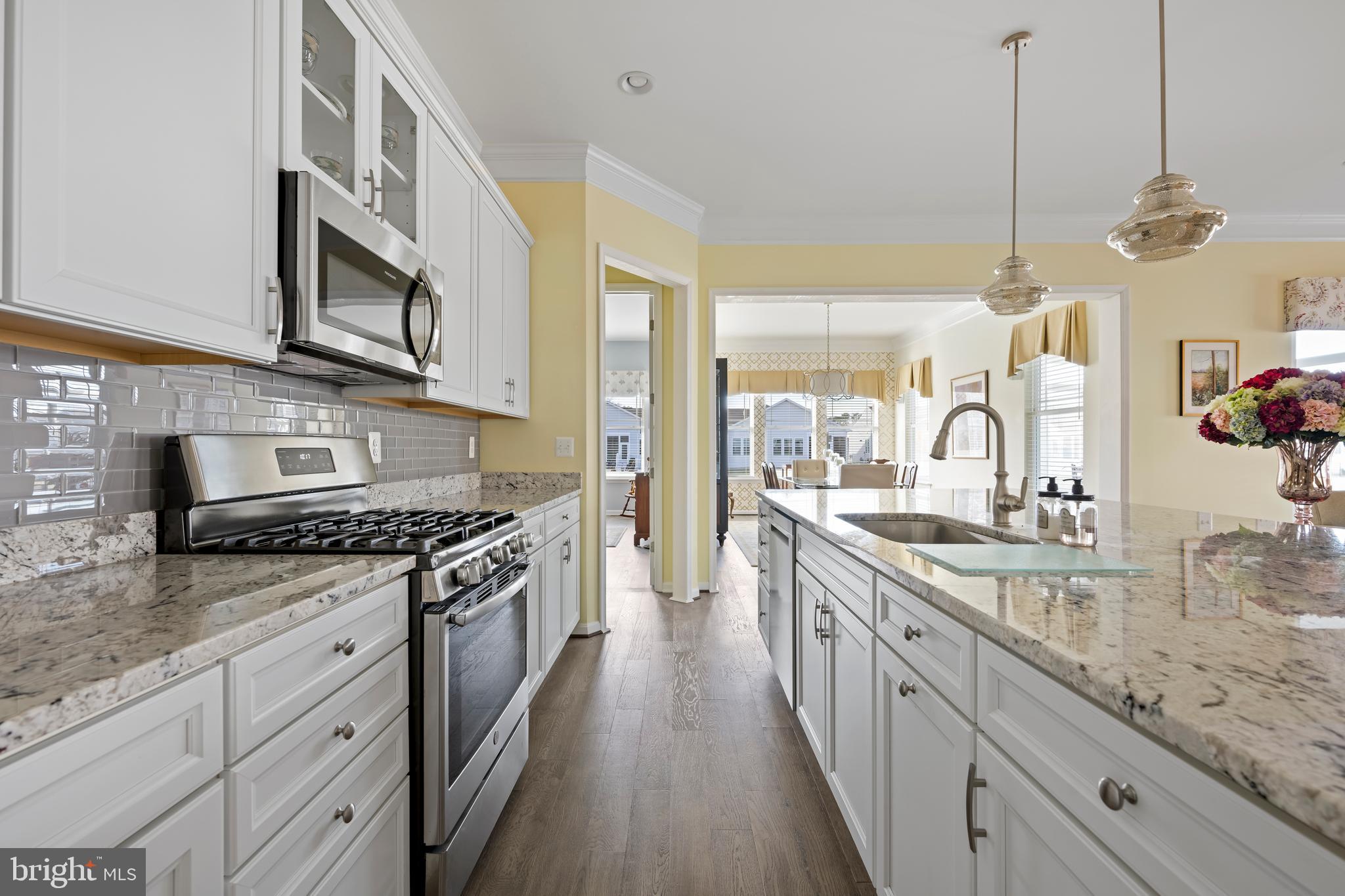 FOUR SEASONS AT BELLE TERRE - Residential