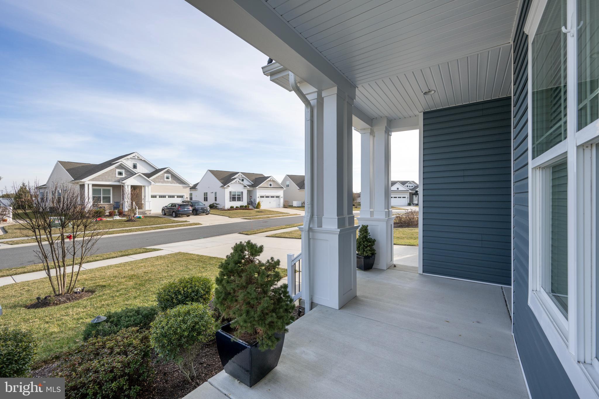 FOUR SEASONS AT BELLE TERRE - Residential