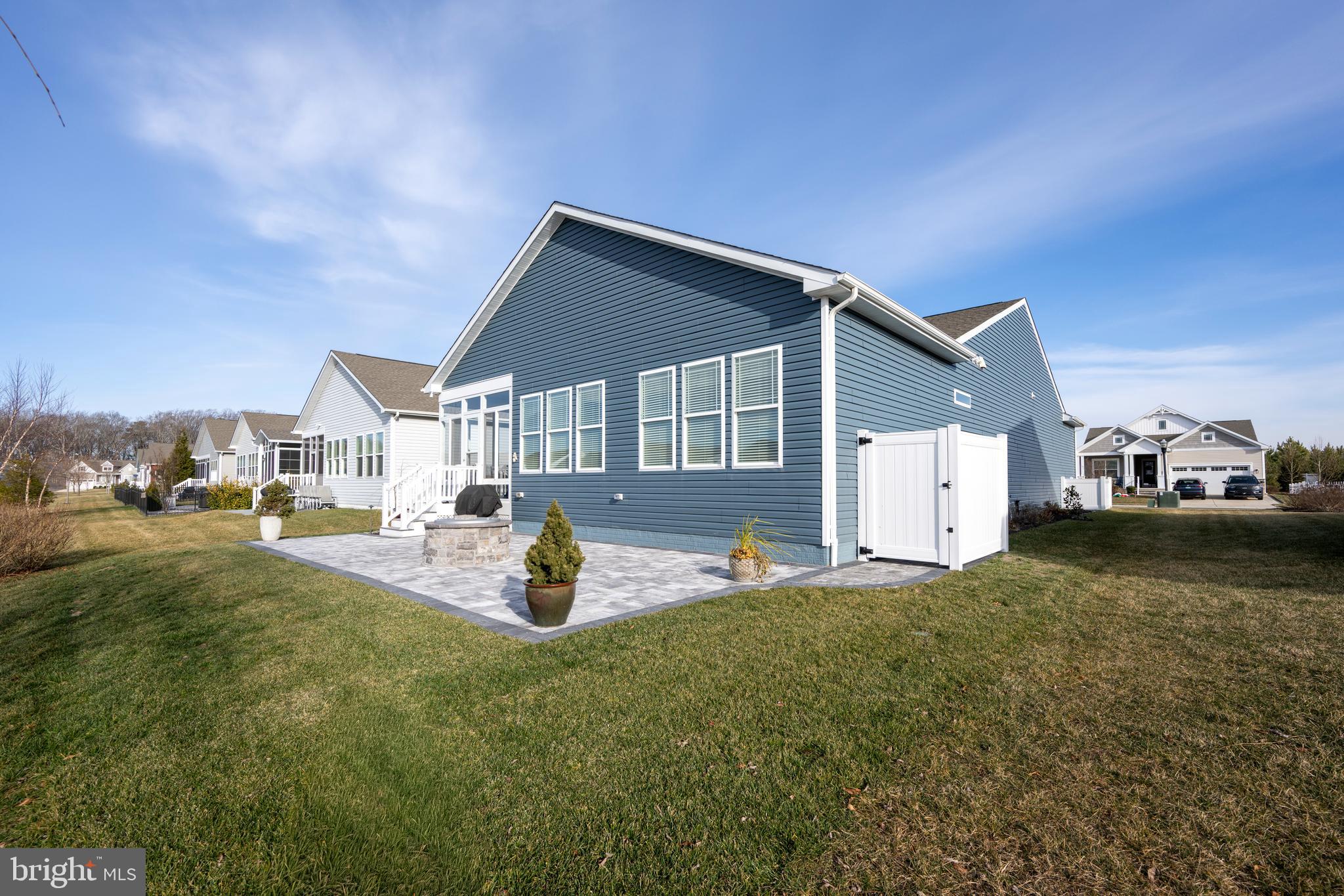 FOUR SEASONS AT BELLE TERRE - Residential