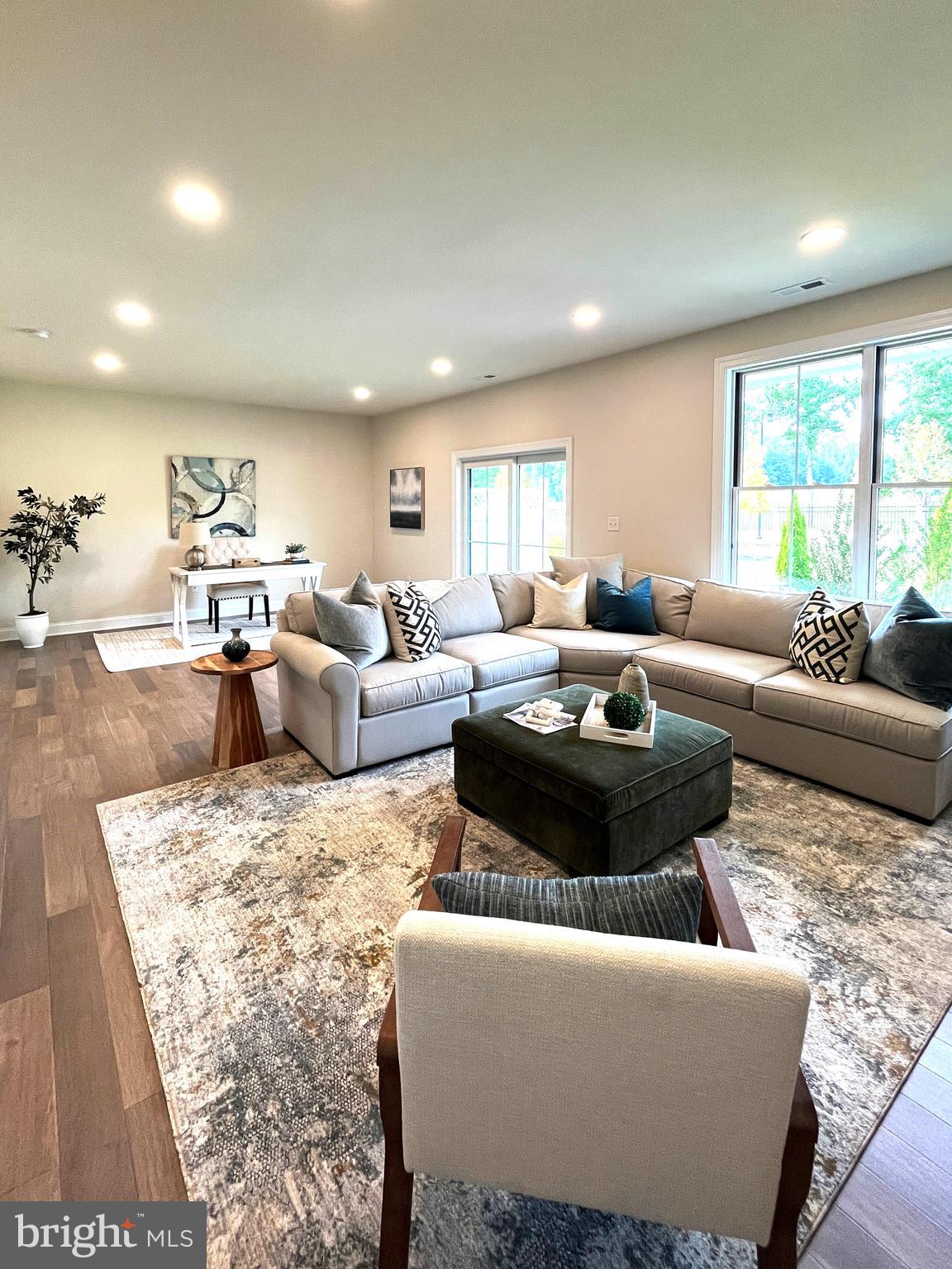 LONGWOOD PRESERVE - Residential