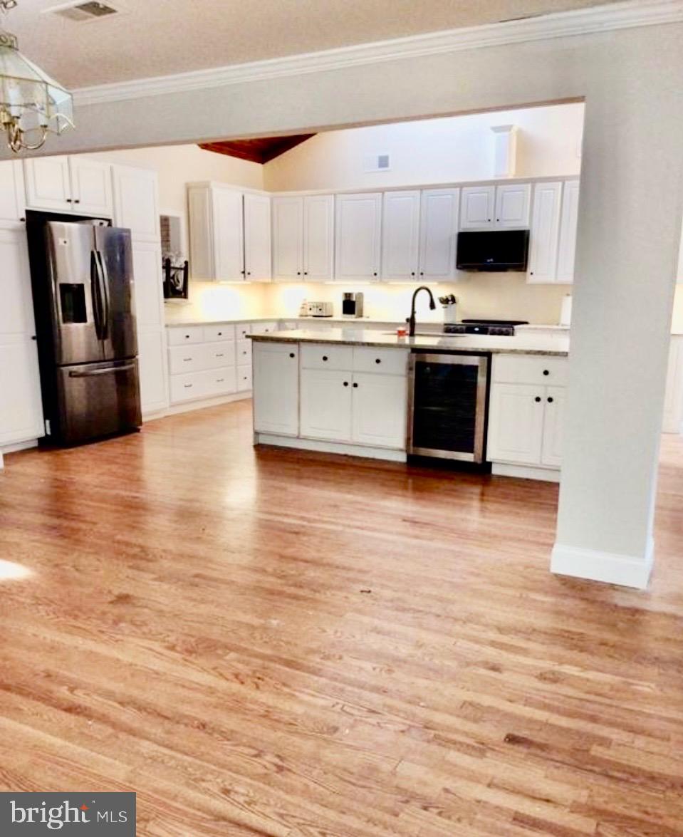RIDGECREST HEIGHTS - Residential