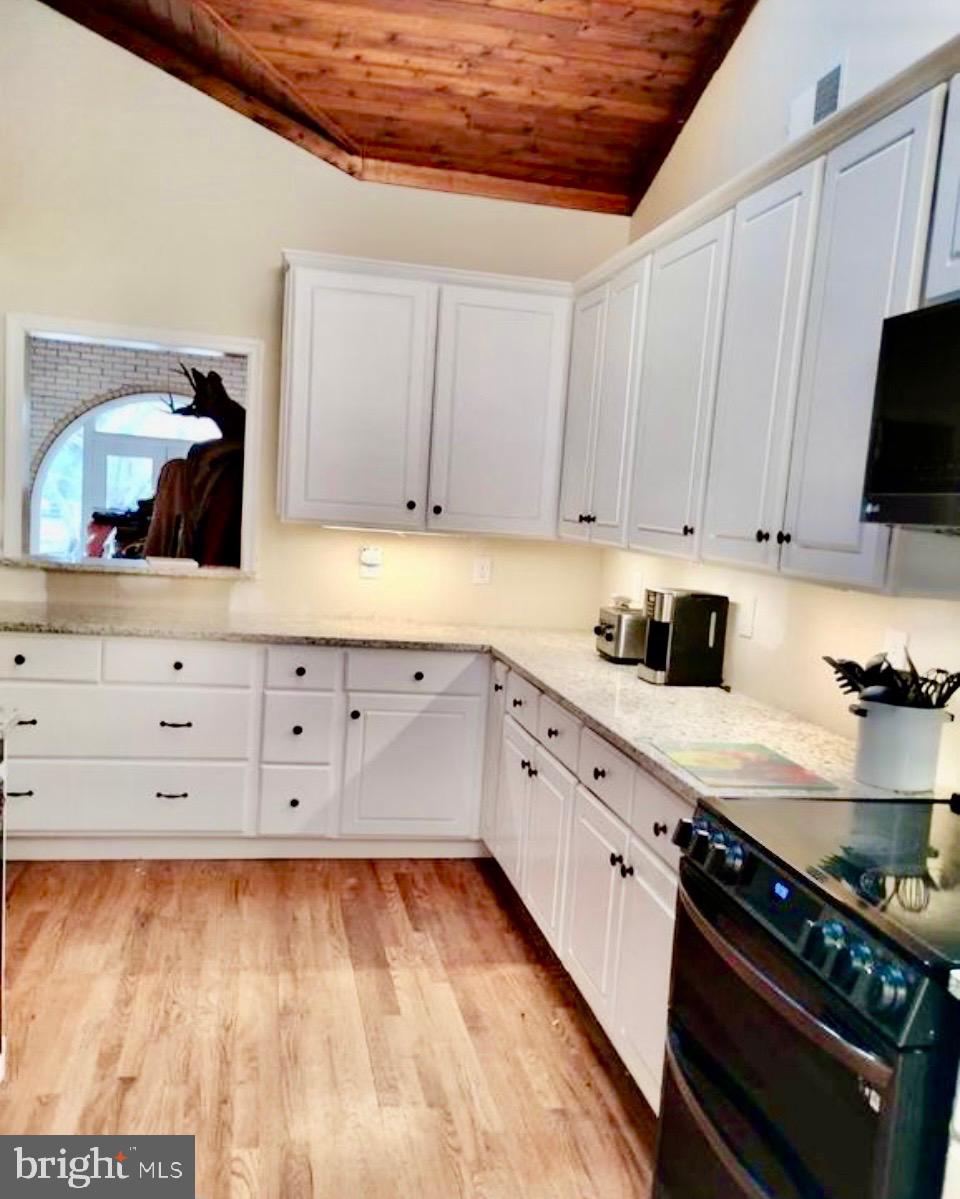 RIDGECREST HEIGHTS - Residential
