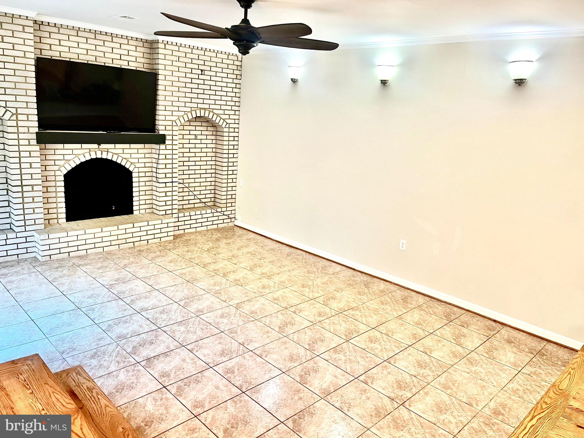 RIDGECREST HEIGHTS - Residential