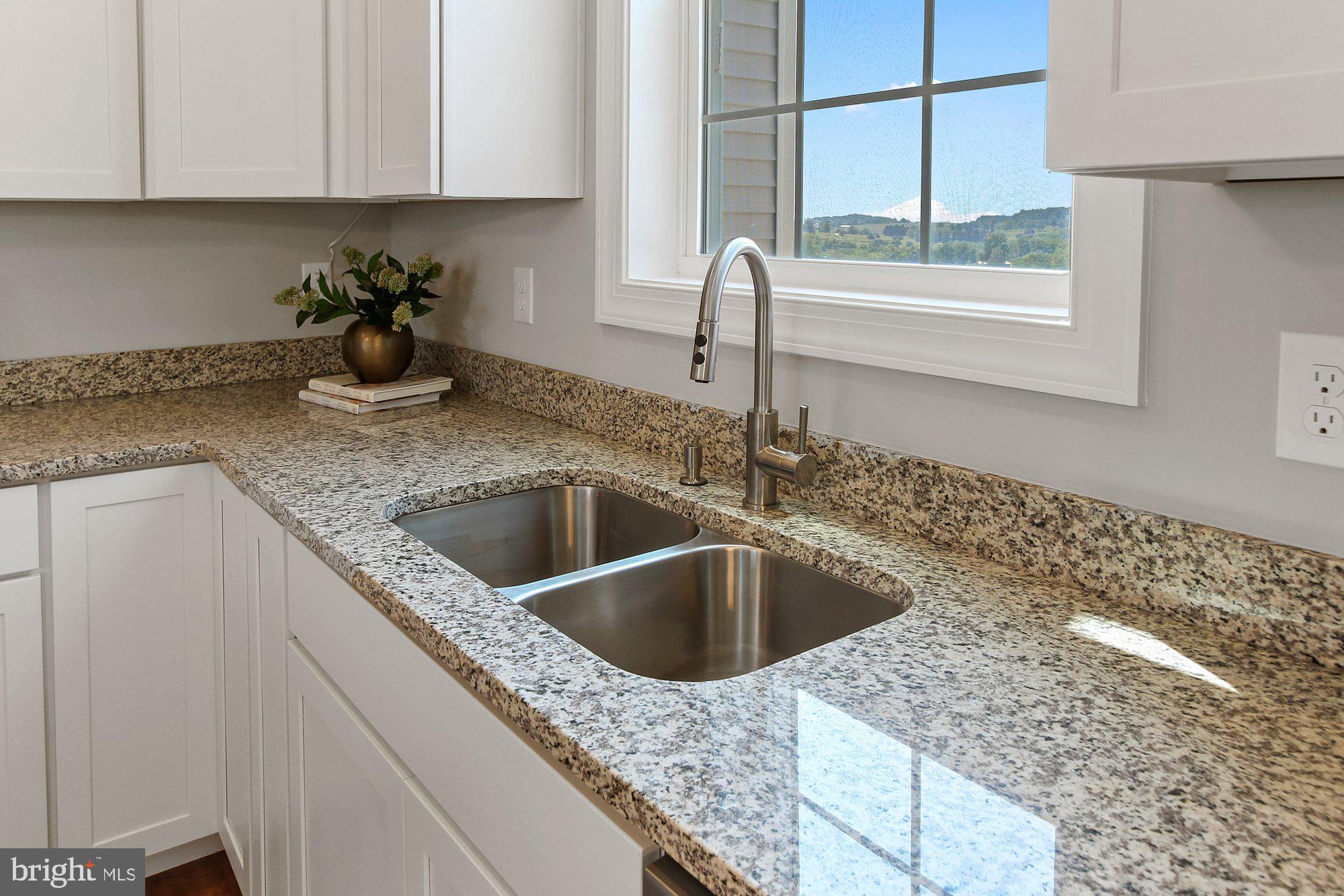 ANTIETAM COMMONS - Residential