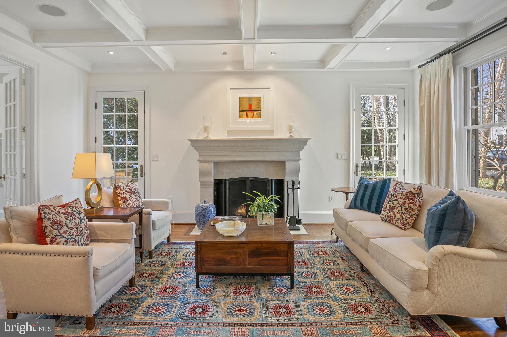FOREST HILLS - Residential