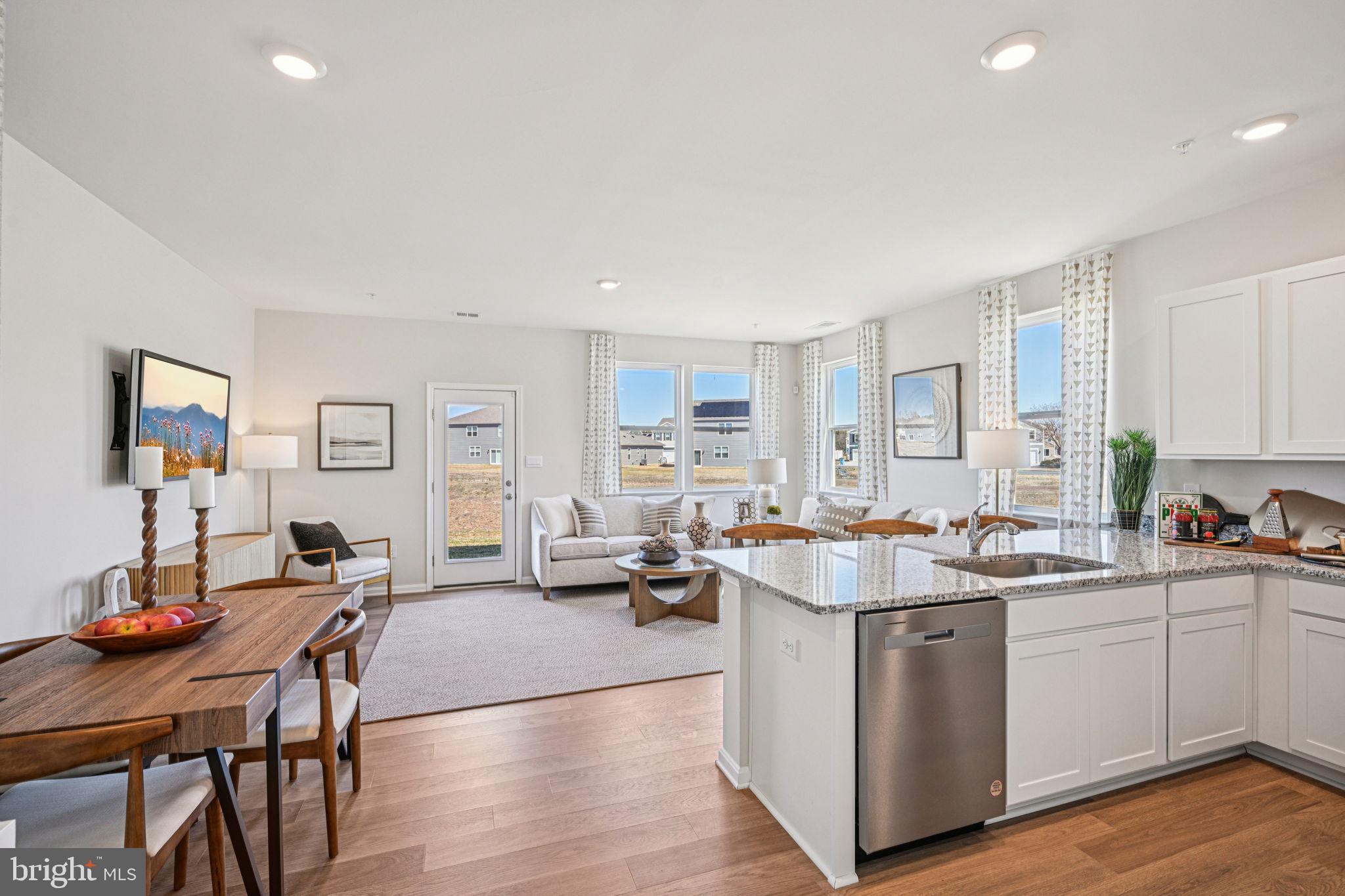 HERITAGE TRACE - Residential