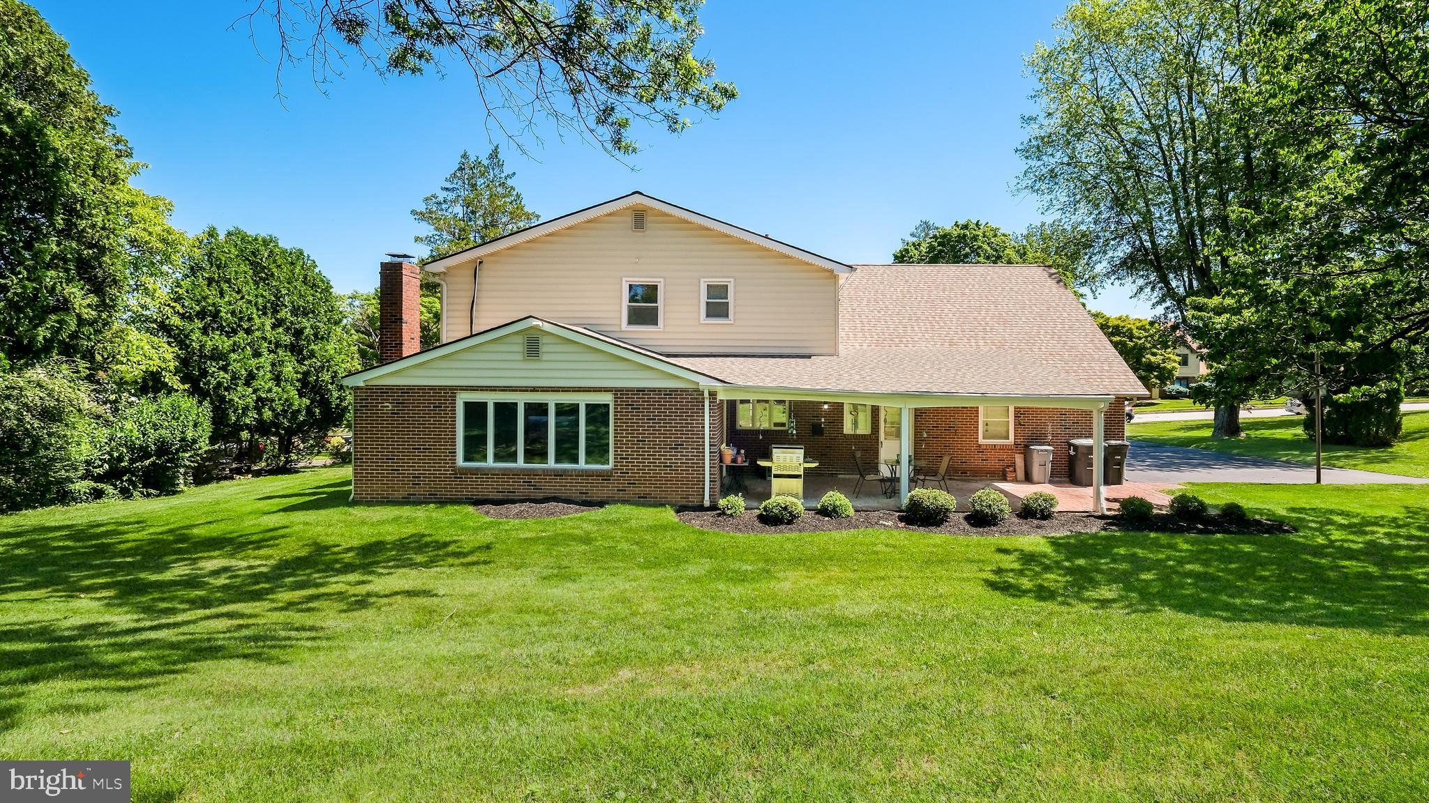 JUSTA FARMS - Residential