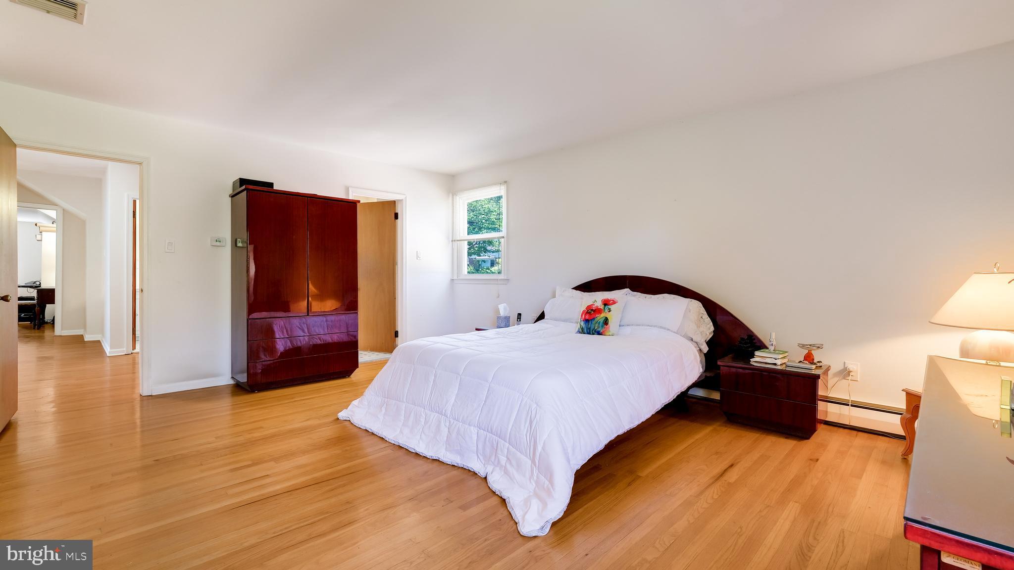 JUSTA FARMS - Residential