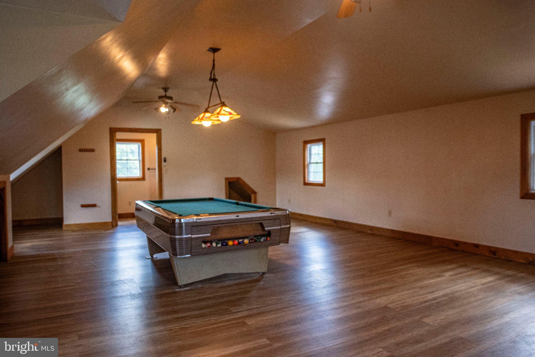 LEWISTOWN HEIGHTS - Residential