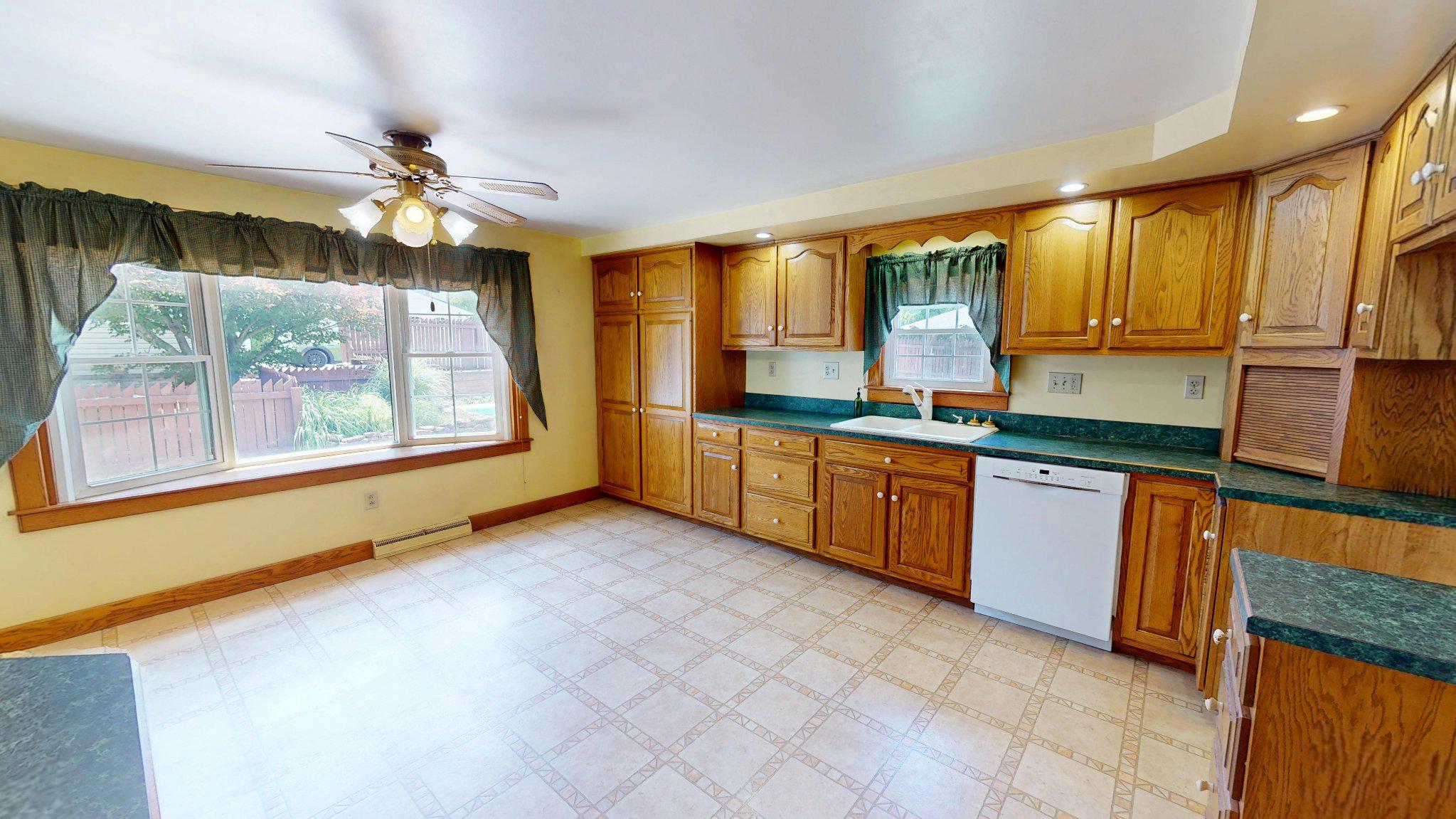 LEWISTOWN HEIGHTS - Residential