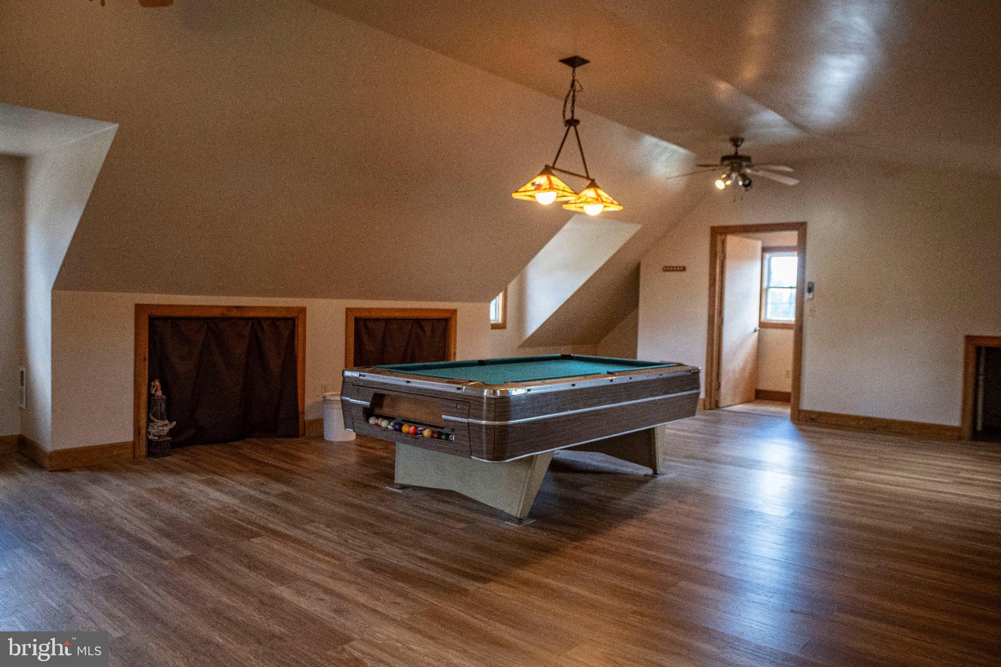 LEWISTOWN HEIGHTS - Residential