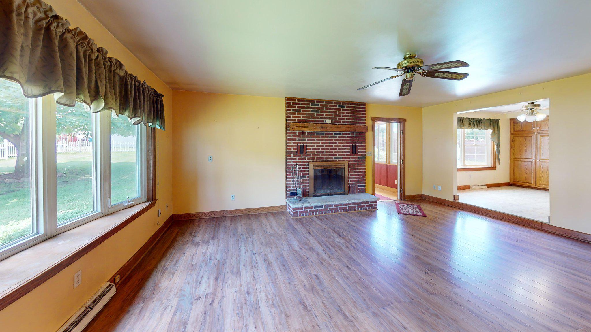 LEWISTOWN HEIGHTS - Residential