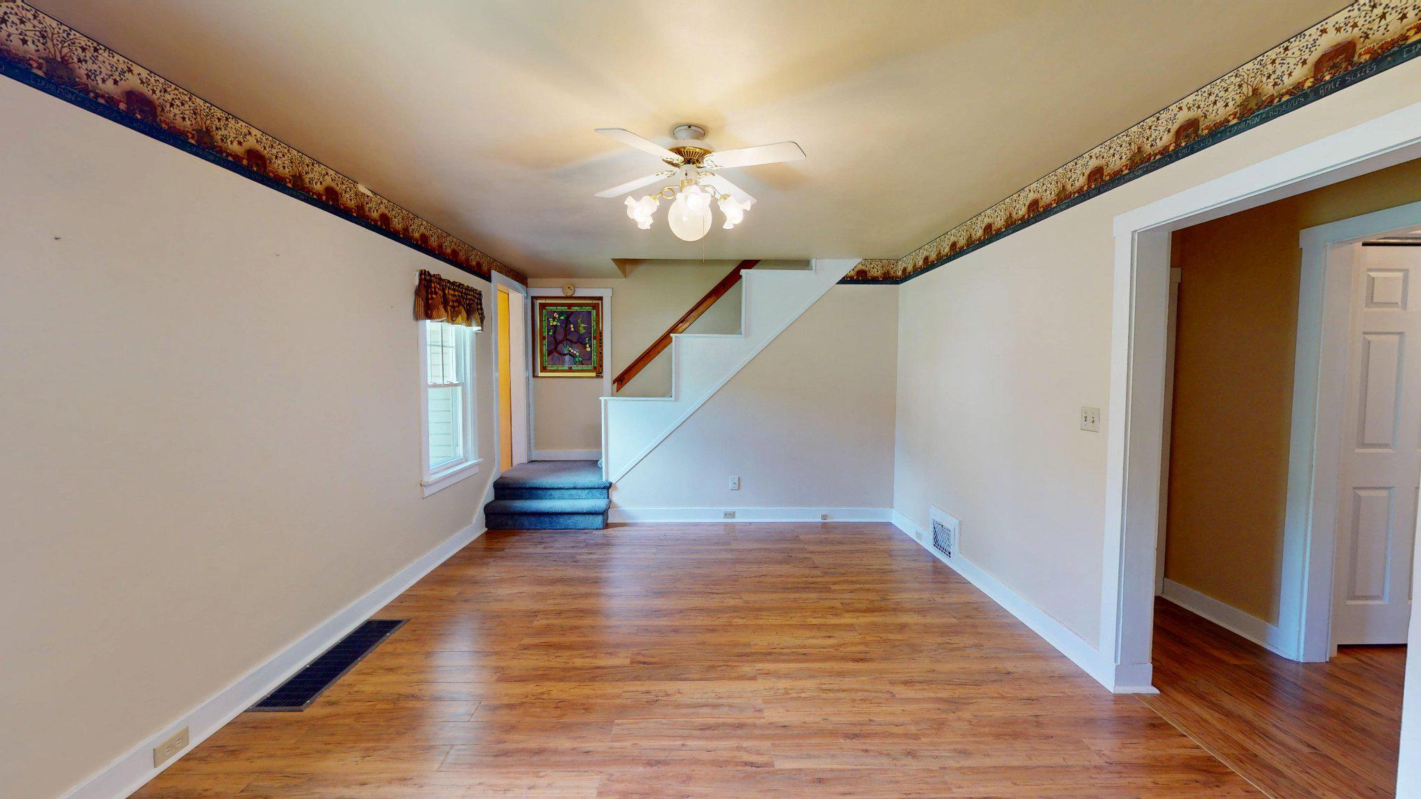 LEWISTOWN HEIGHTS - Residential