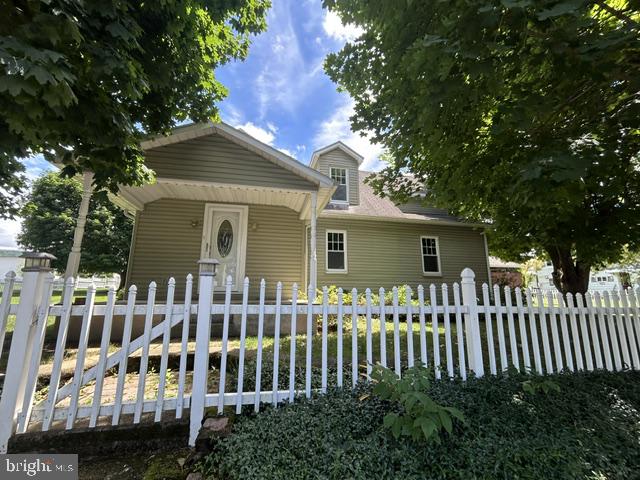 LEWISTOWN HEIGHTS - Residential