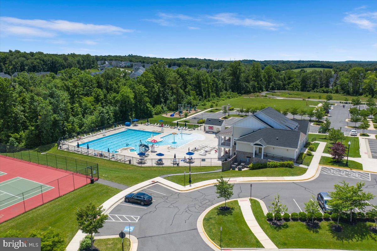 SEVEN HILLS - Residential