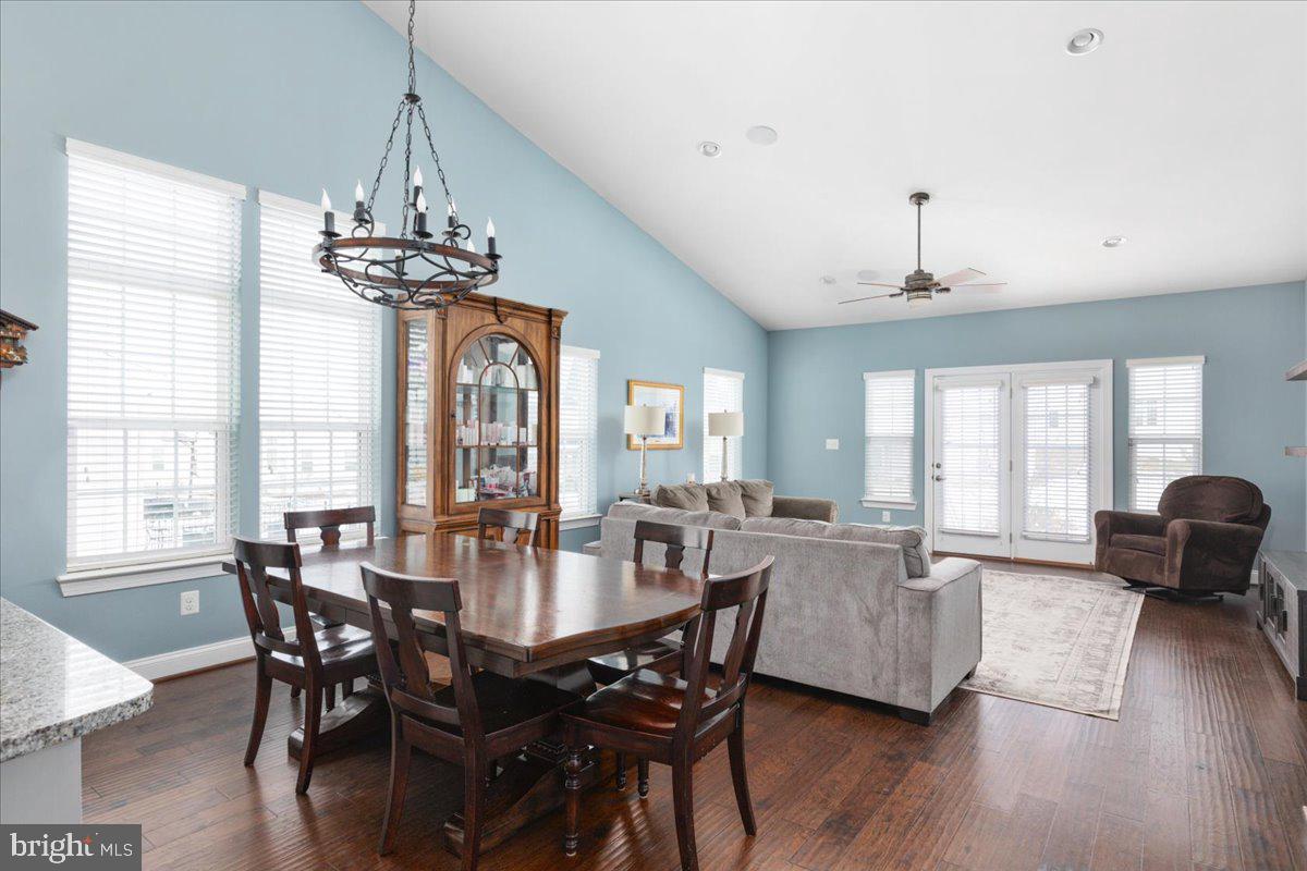SEVEN HILLS - Residential