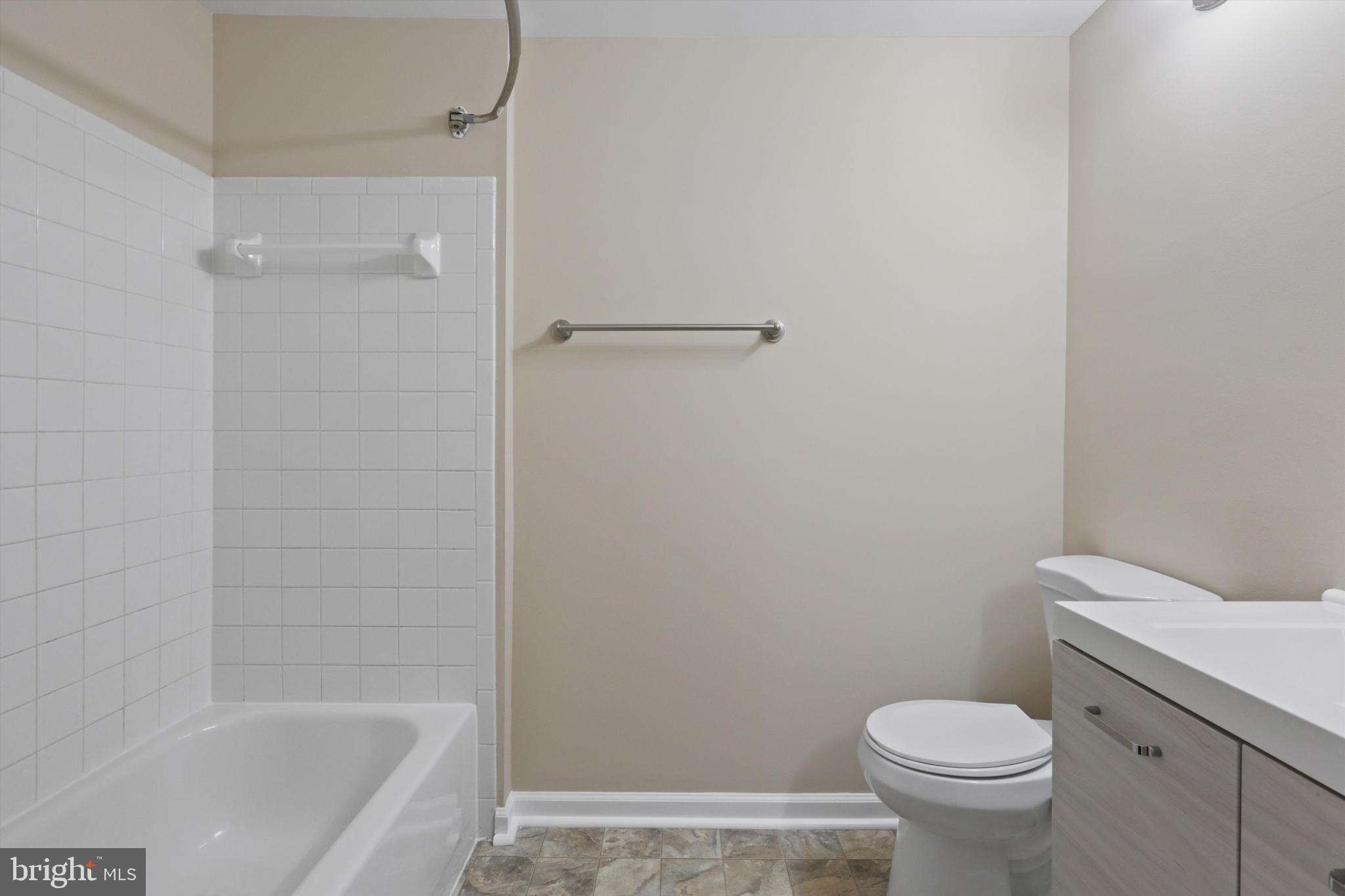 STRATFORD CONDOS - Residential Lease