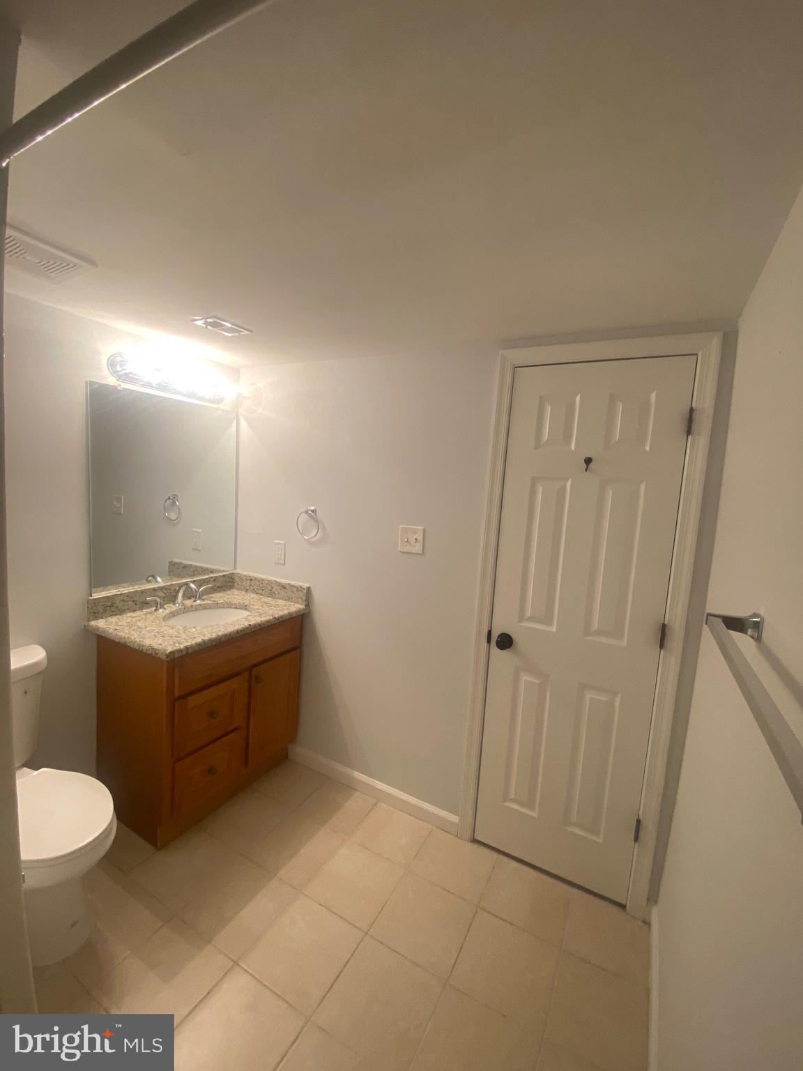 ELYSIAN WOODS - Residential Lease