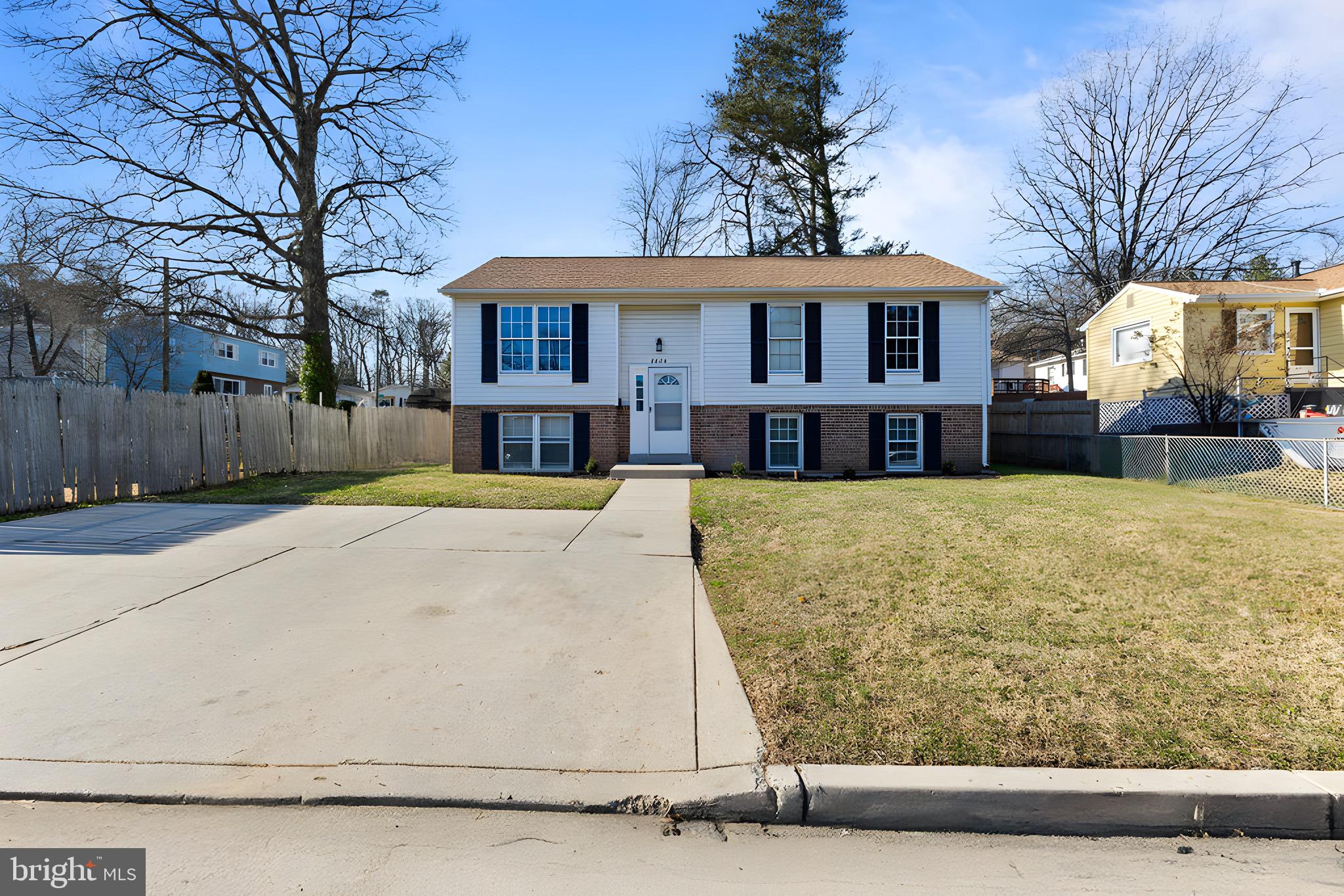 CRYSTAL SPRINGS - Residential