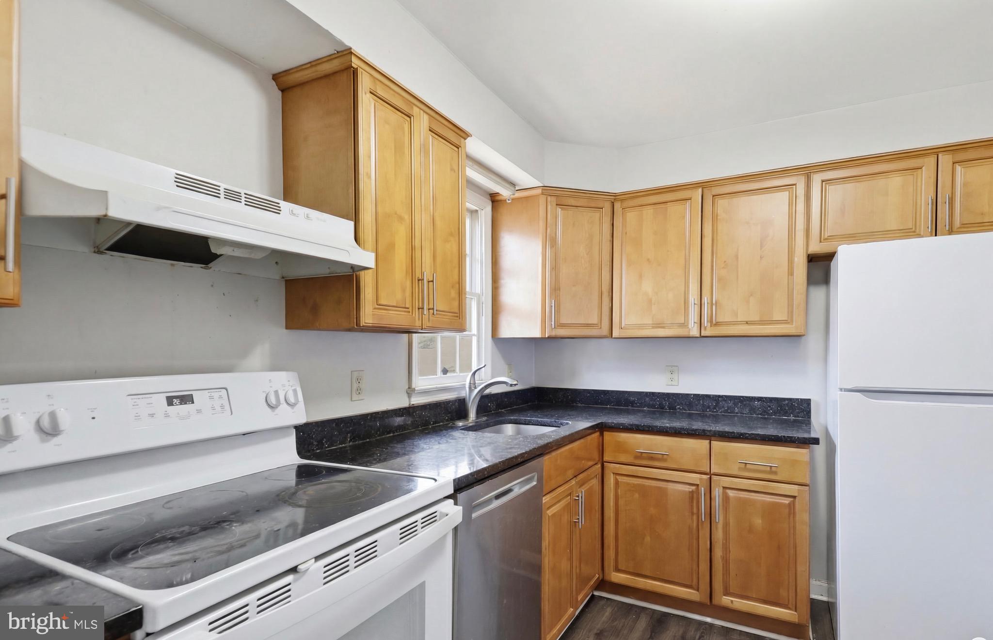 CRYSTAL SPRINGS - Residential
