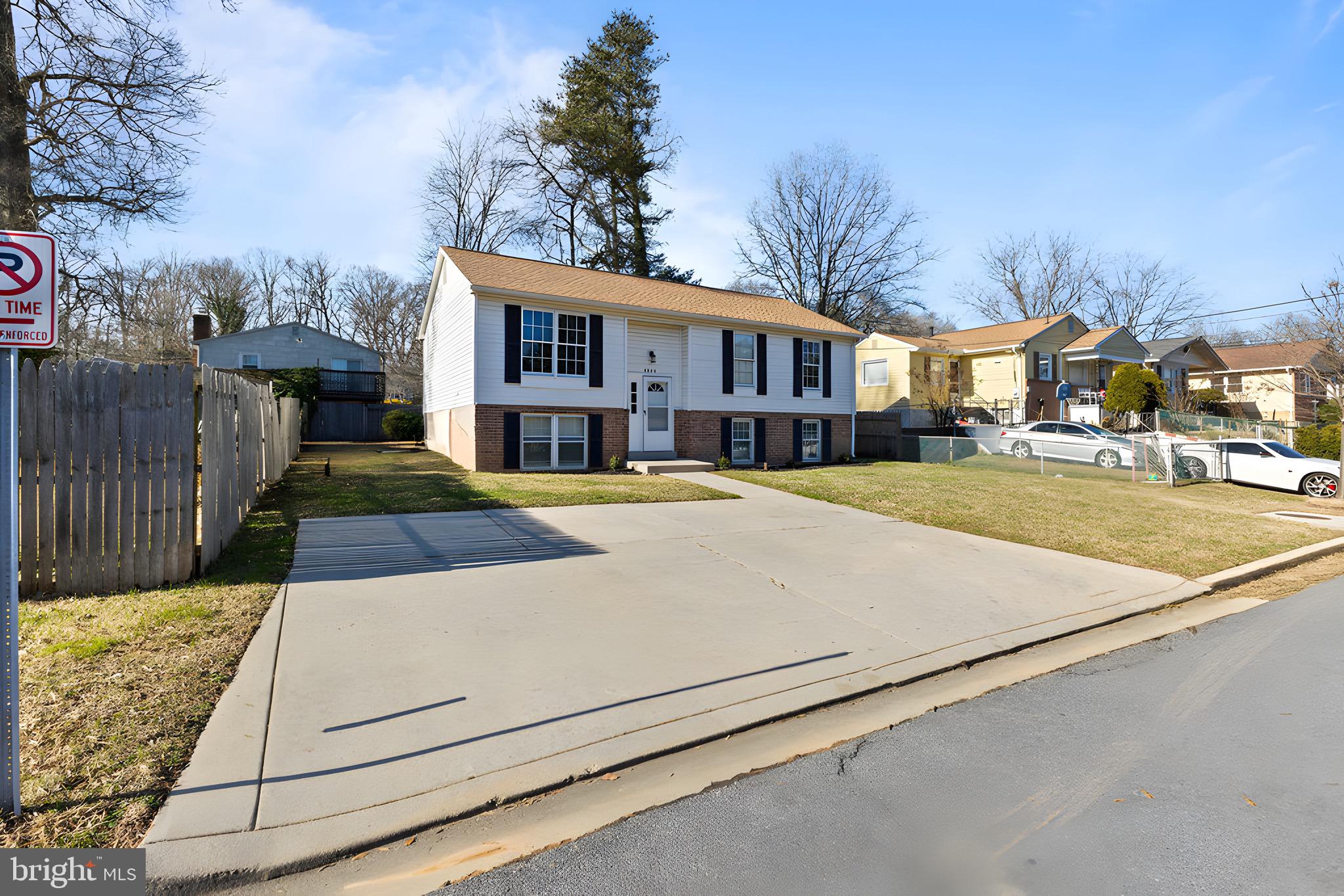 CRYSTAL SPRINGS - Residential