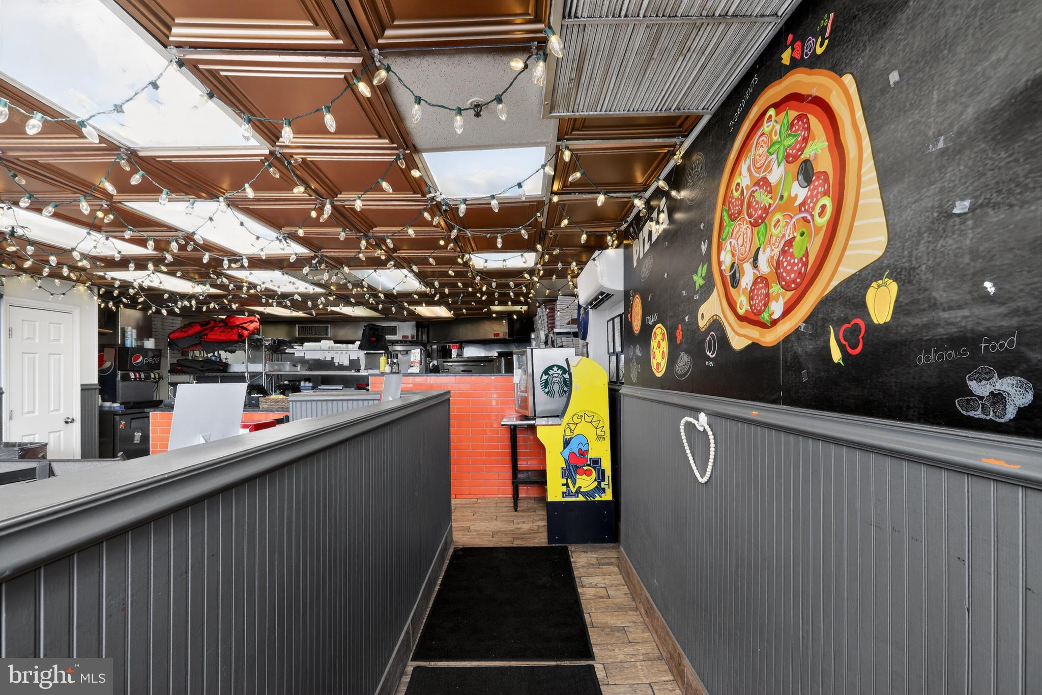 SOMERTON - Business Opportunity