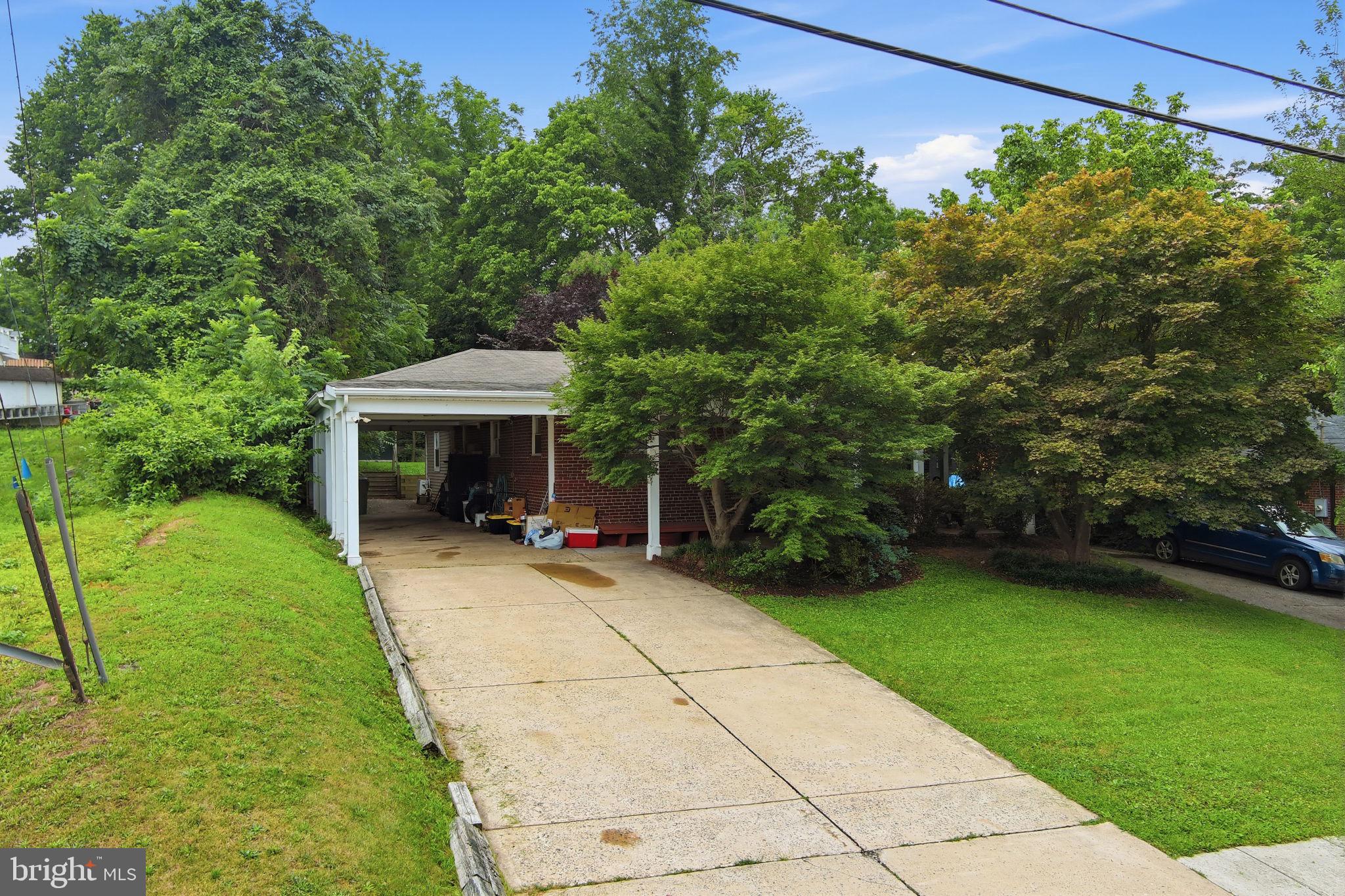MUNSON HILL - Residential