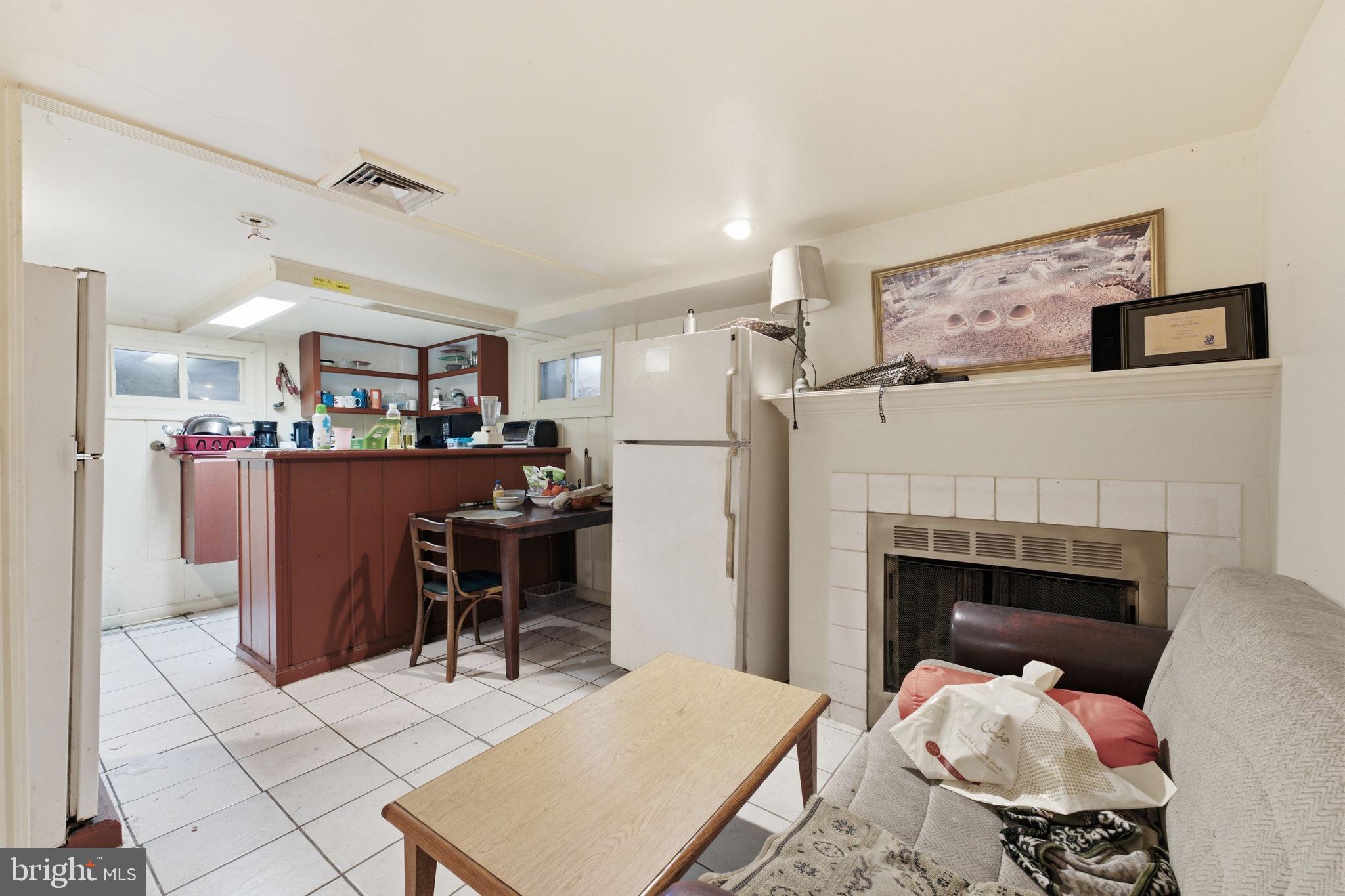 MUNSON HILL - Residential