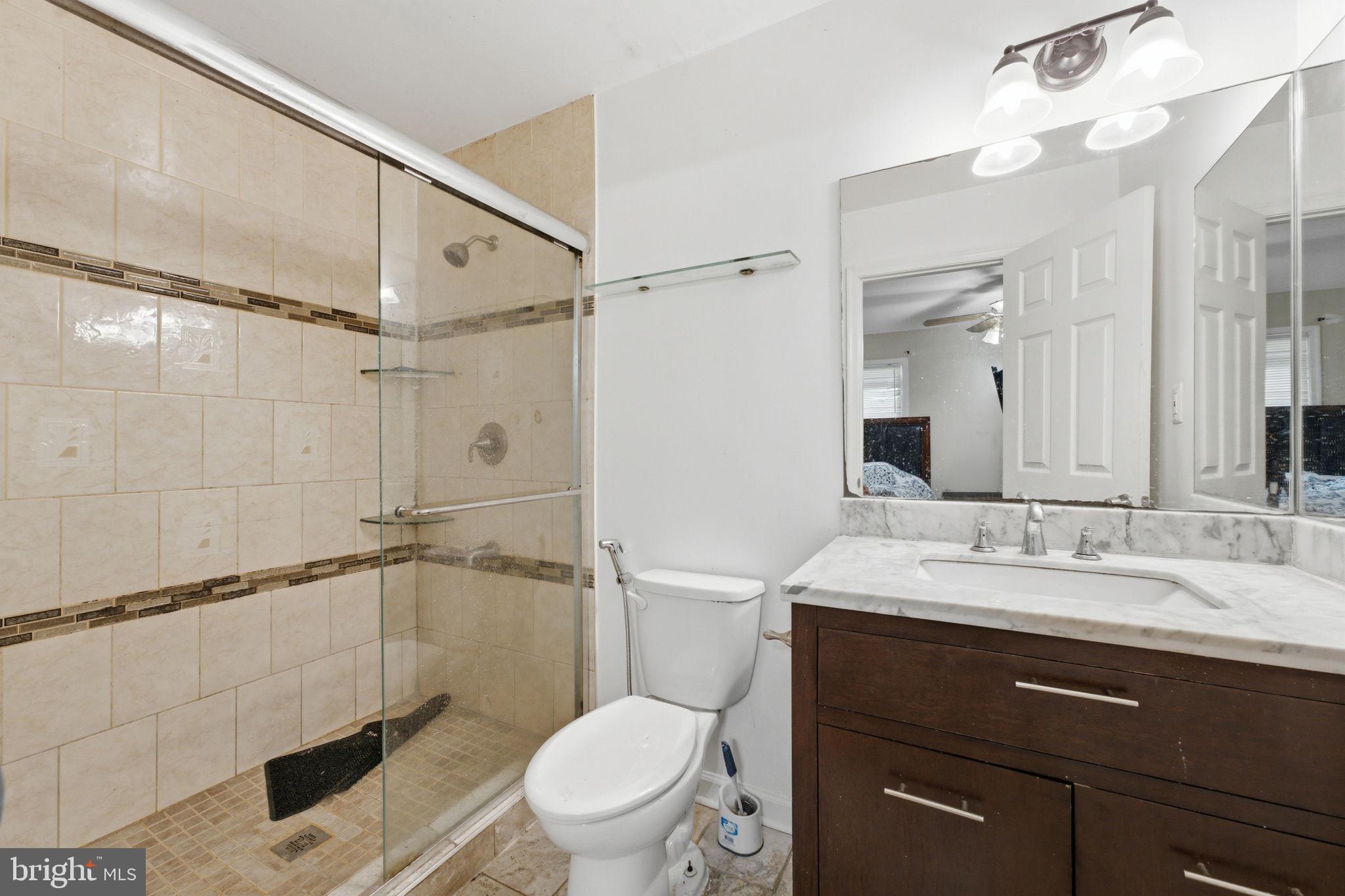 MUNSON HILL - Residential