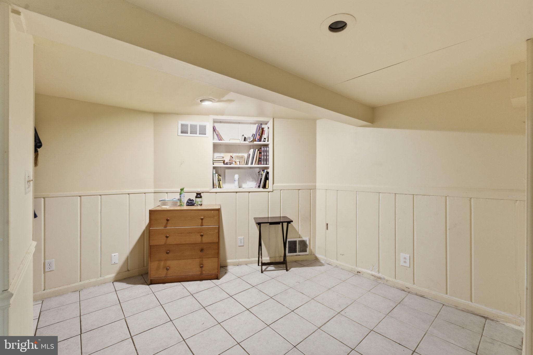 MUNSON HILL - Residential