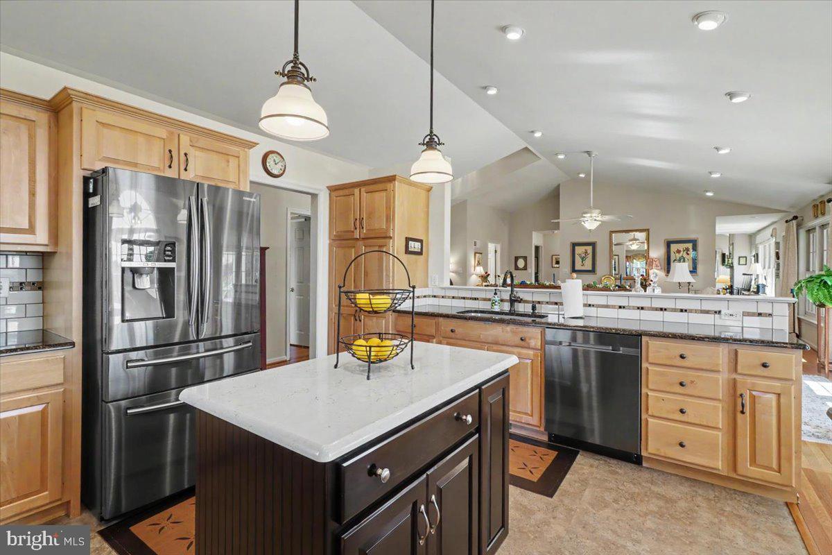 SUMMERFIELD AT ELVERSON - Residential