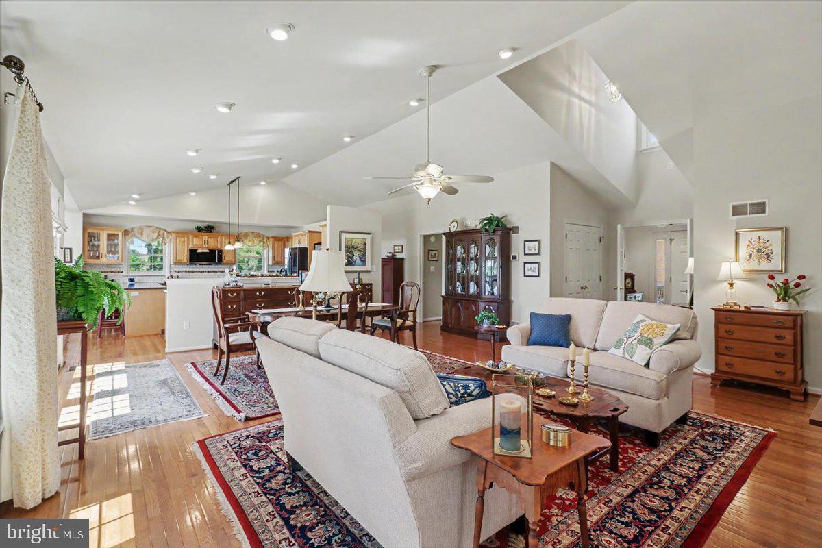 SUMMERFIELD AT ELVERSON - Residential