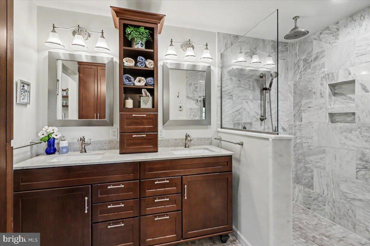 SUMMERFIELD AT ELVERSON - Residential