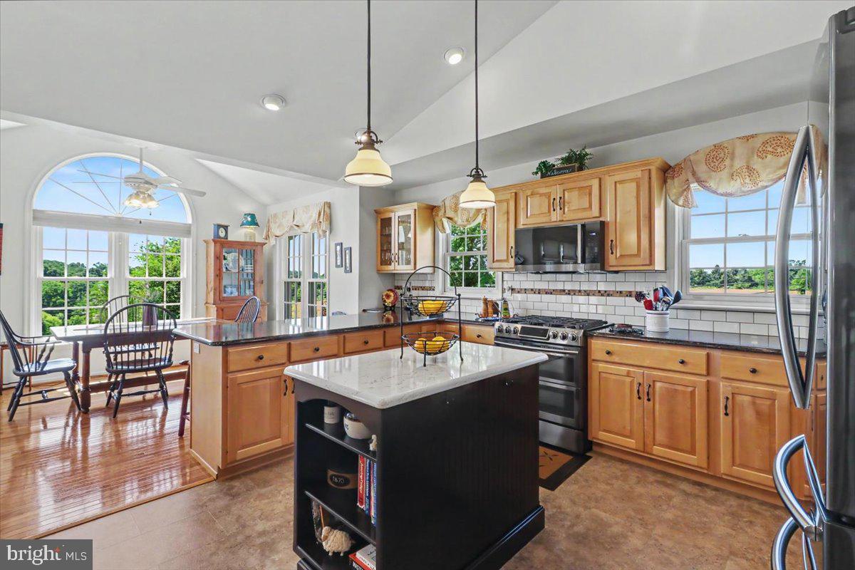 SUMMERFIELD AT ELVERSON - Residential