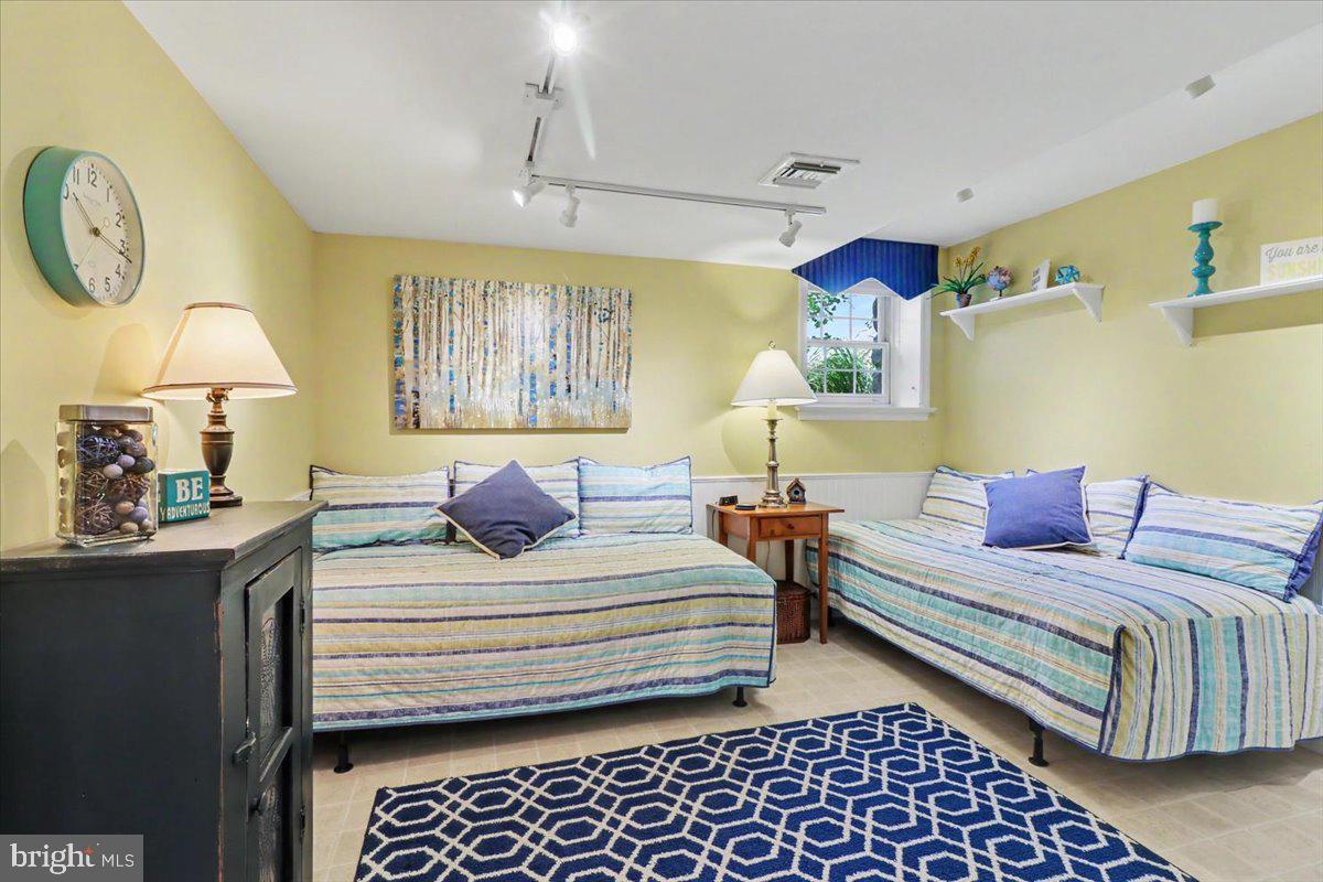 SUMMERFIELD AT ELVERSON - Residential