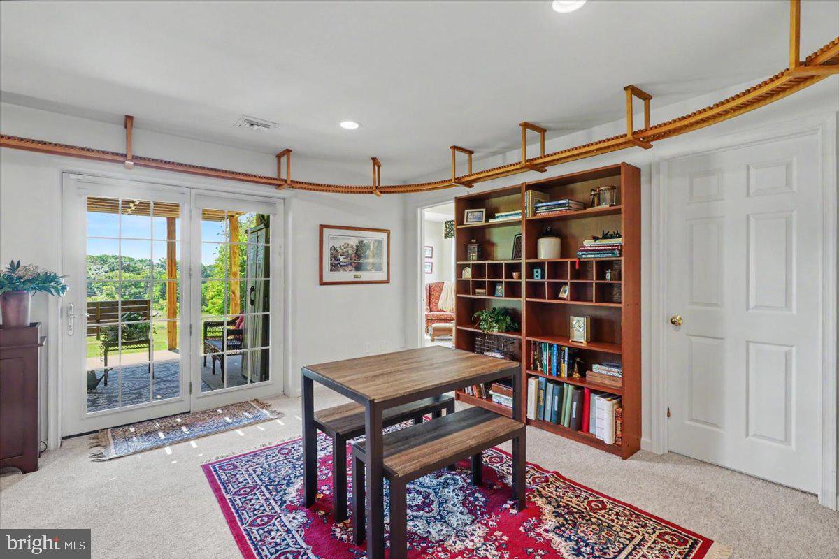 SUMMERFIELD AT ELVERSON - Residential