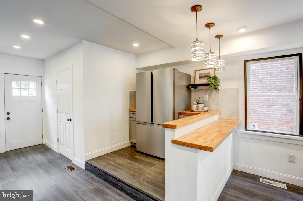 CABBAGE HILL - Residential