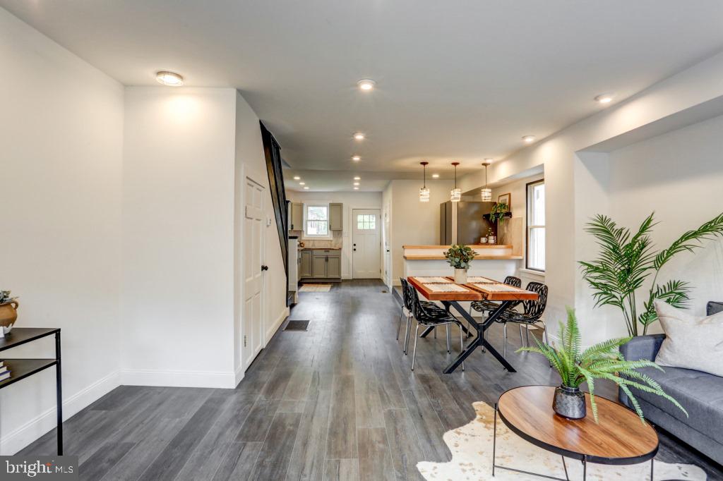 CABBAGE HILL - Residential