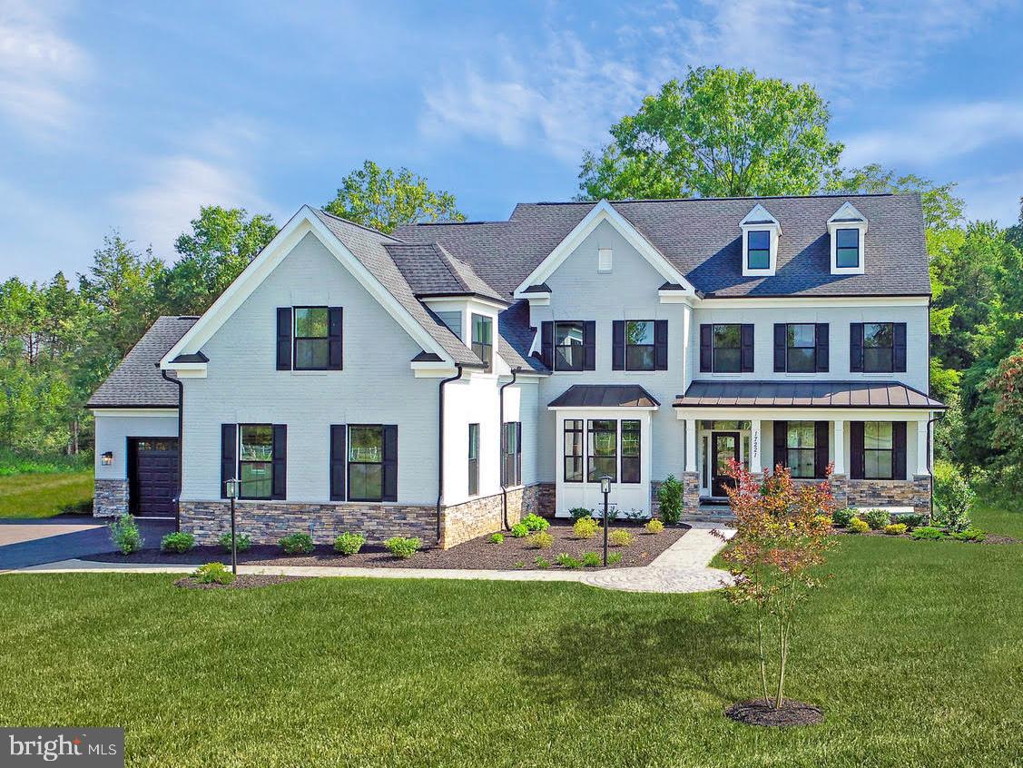 FOXWOOD CROSSING - Residential