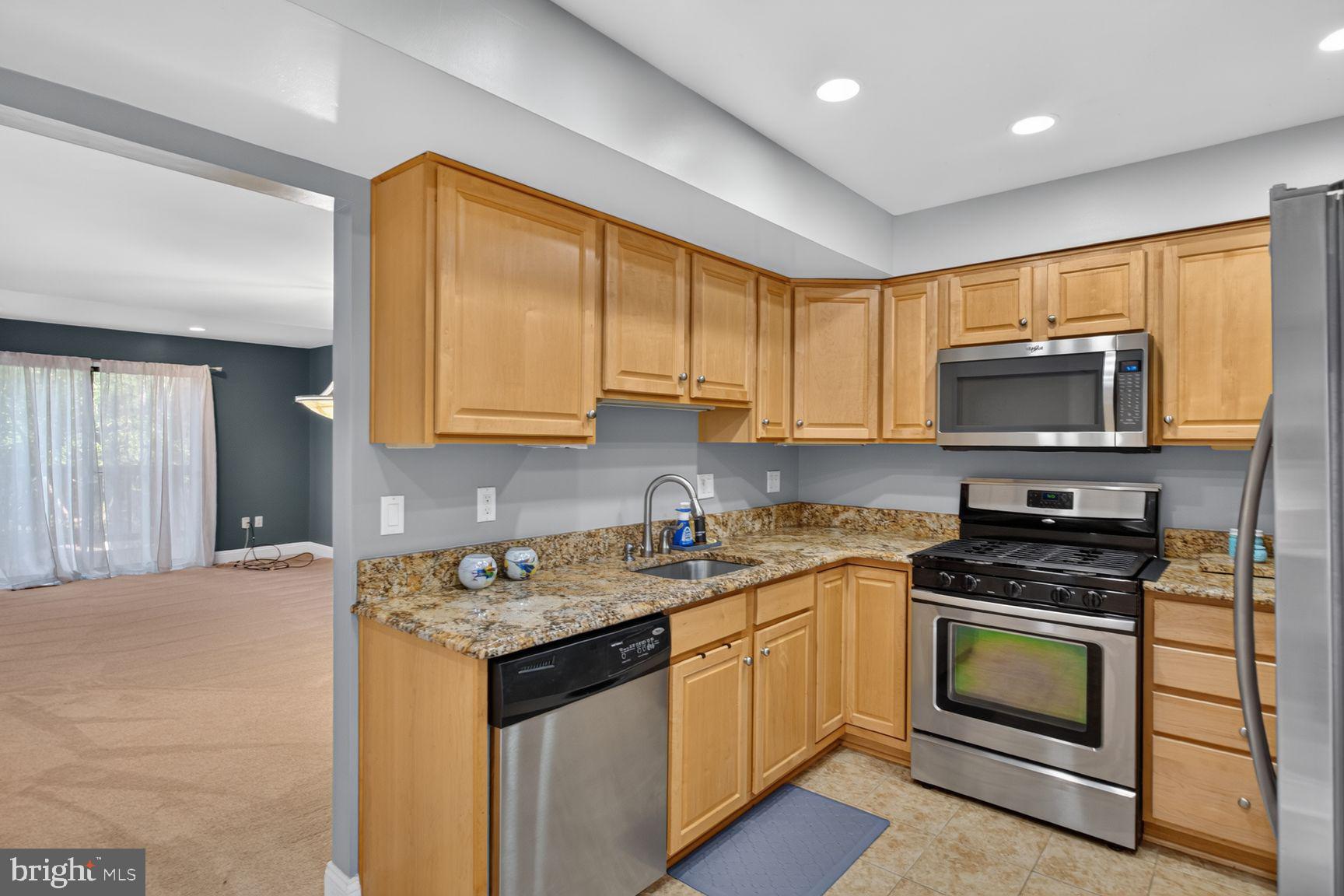 VILLAGE OF LONG REACH - Residential