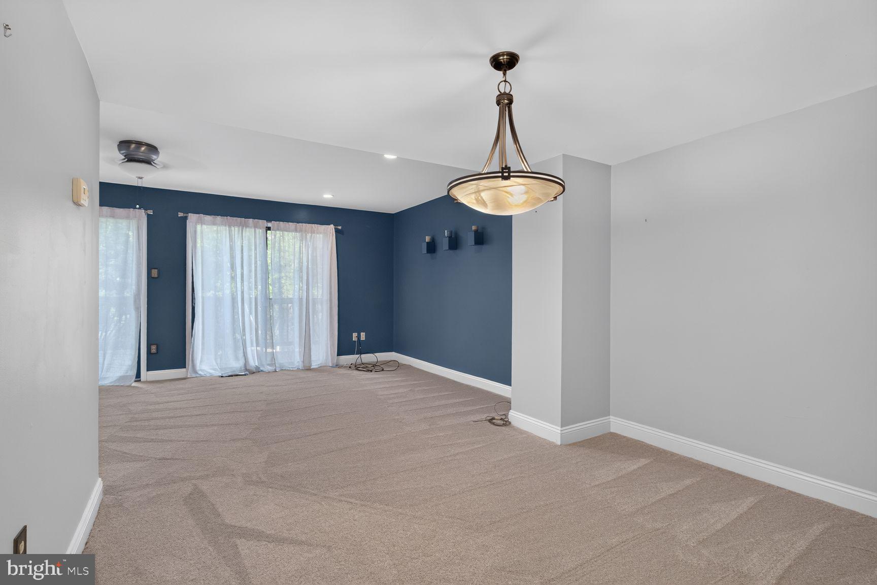 VILLAGE OF LONG REACH - Residential