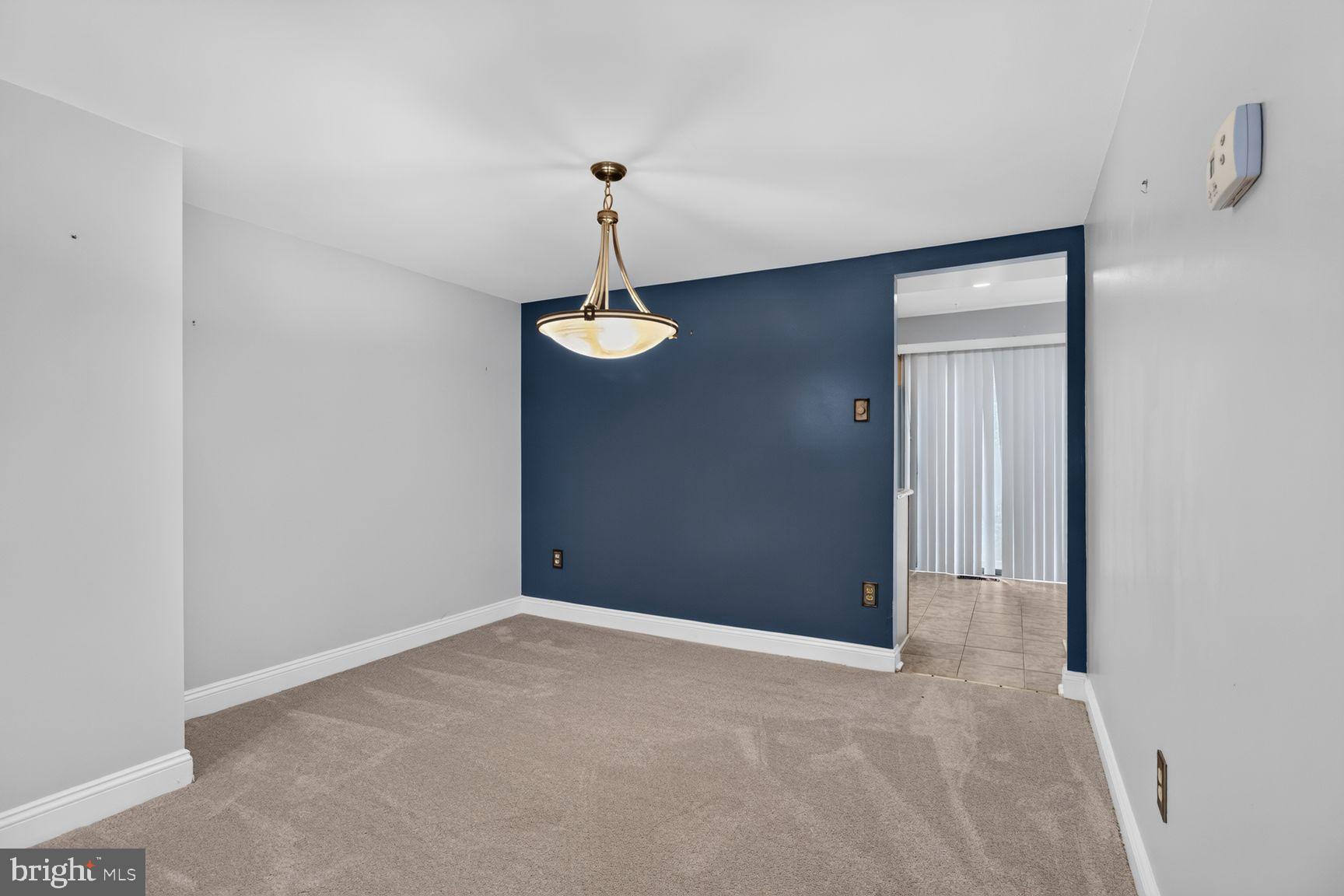VILLAGE OF LONG REACH - Residential