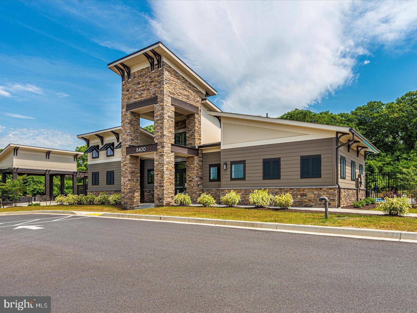 TALLYN RIDGE - Residential