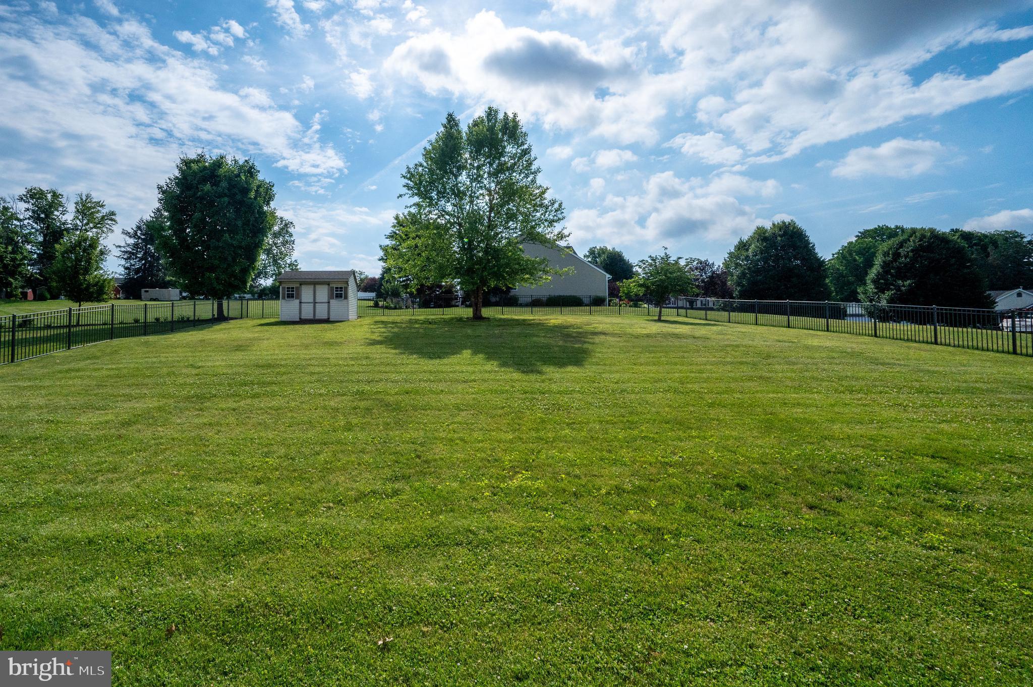 COLLEGE HILL - Residential