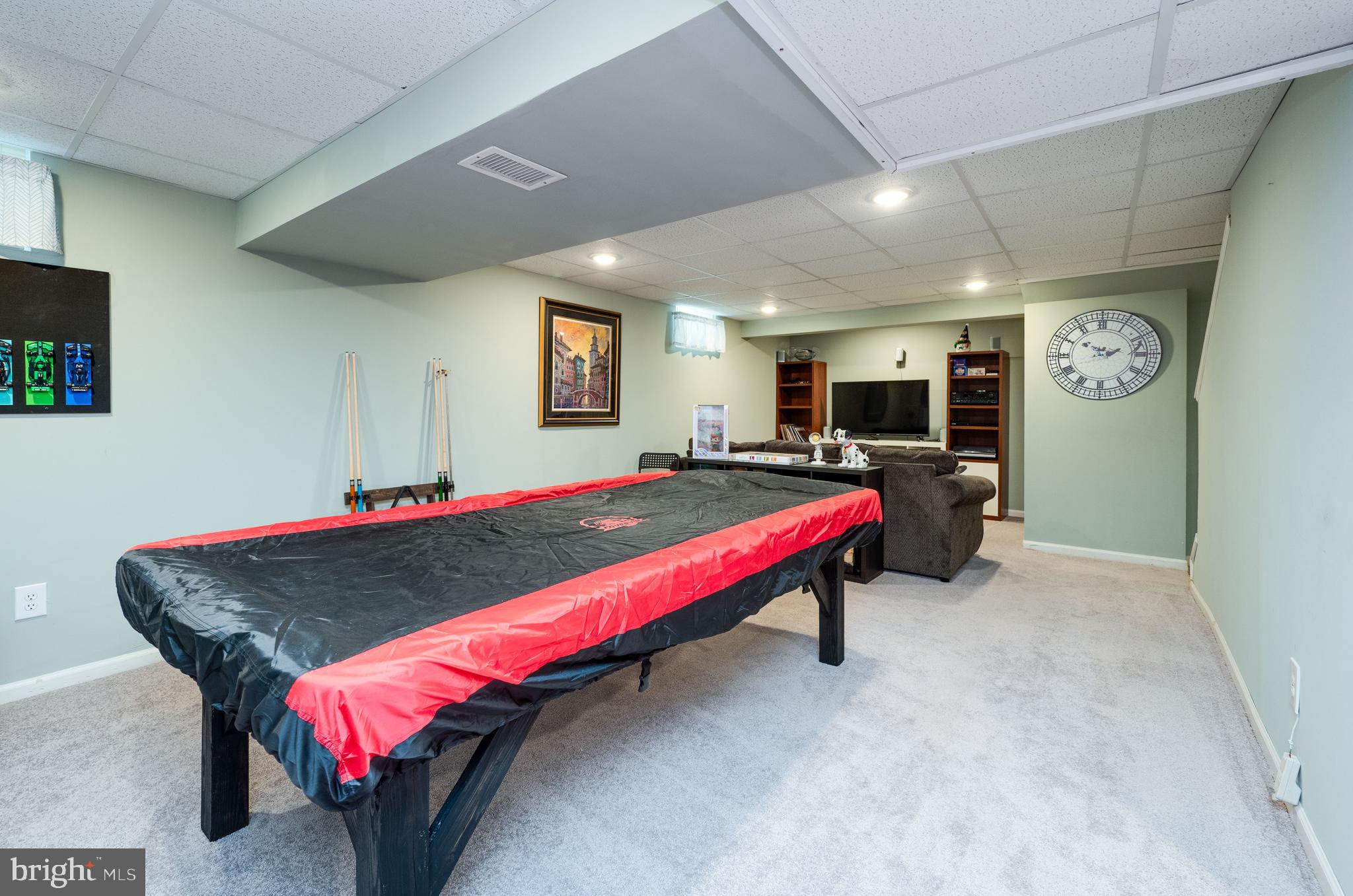 COLLEGE HILL - Residential